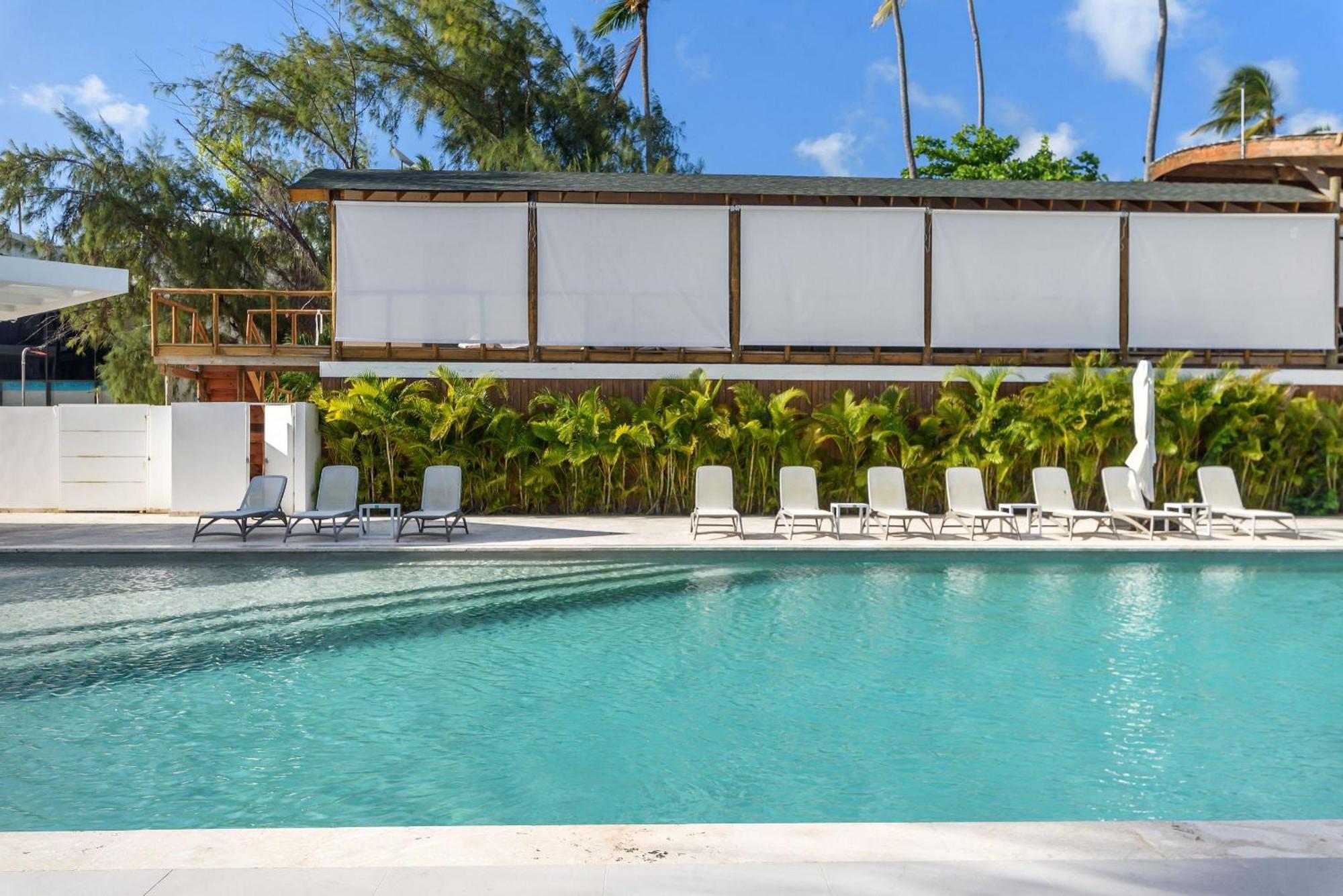 Beauty Playa Coral Pool Front Ground F12 * Punta Cana