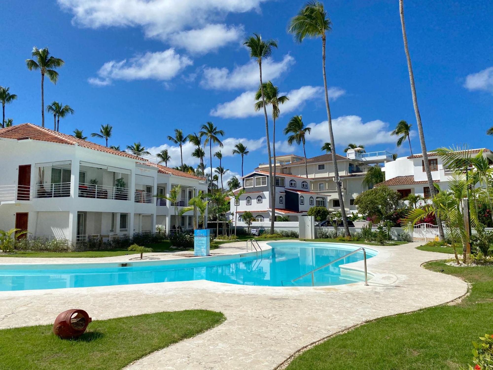 Tropical Playa Corales