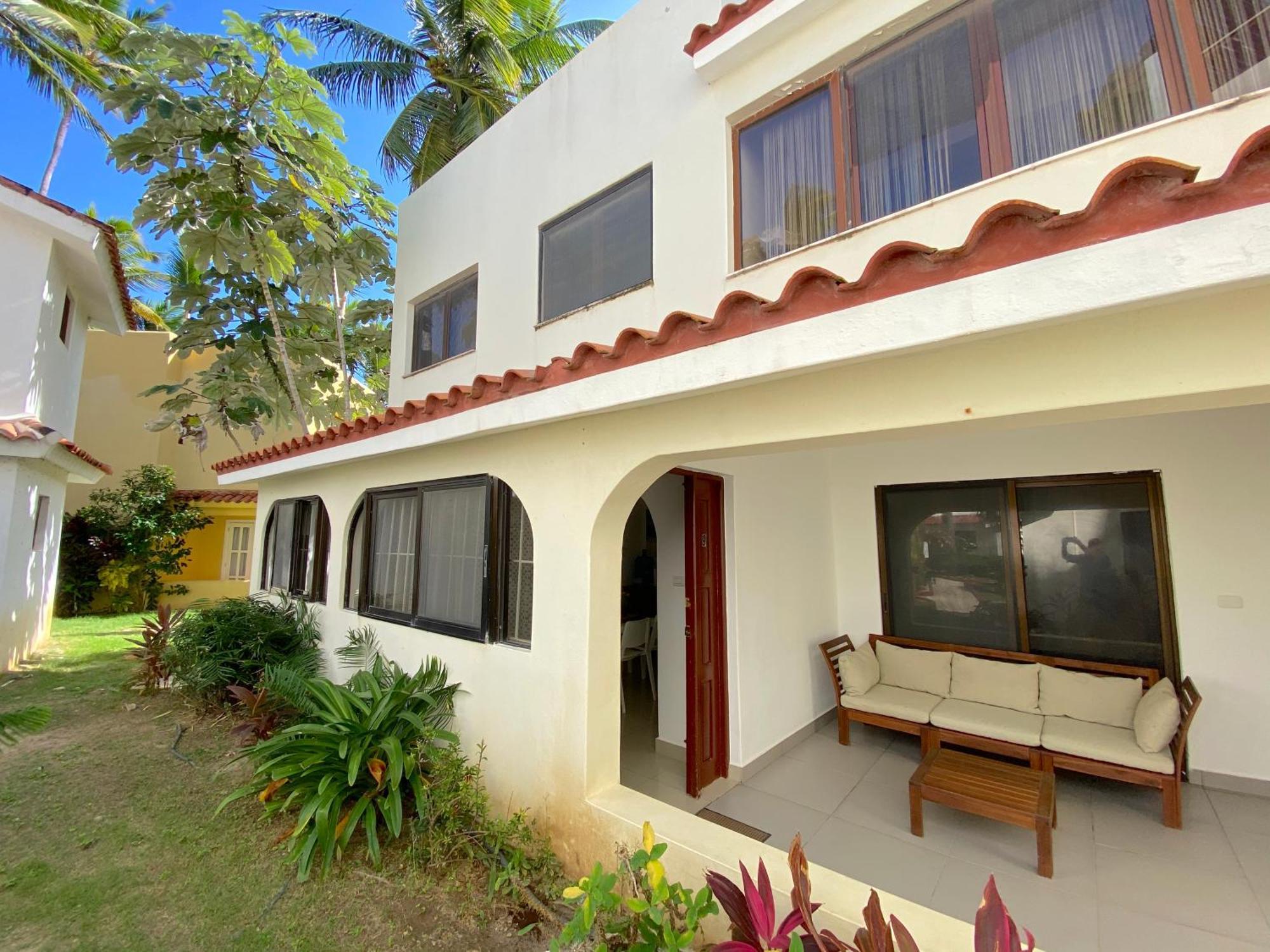 Tropical Playa Corales Hotel