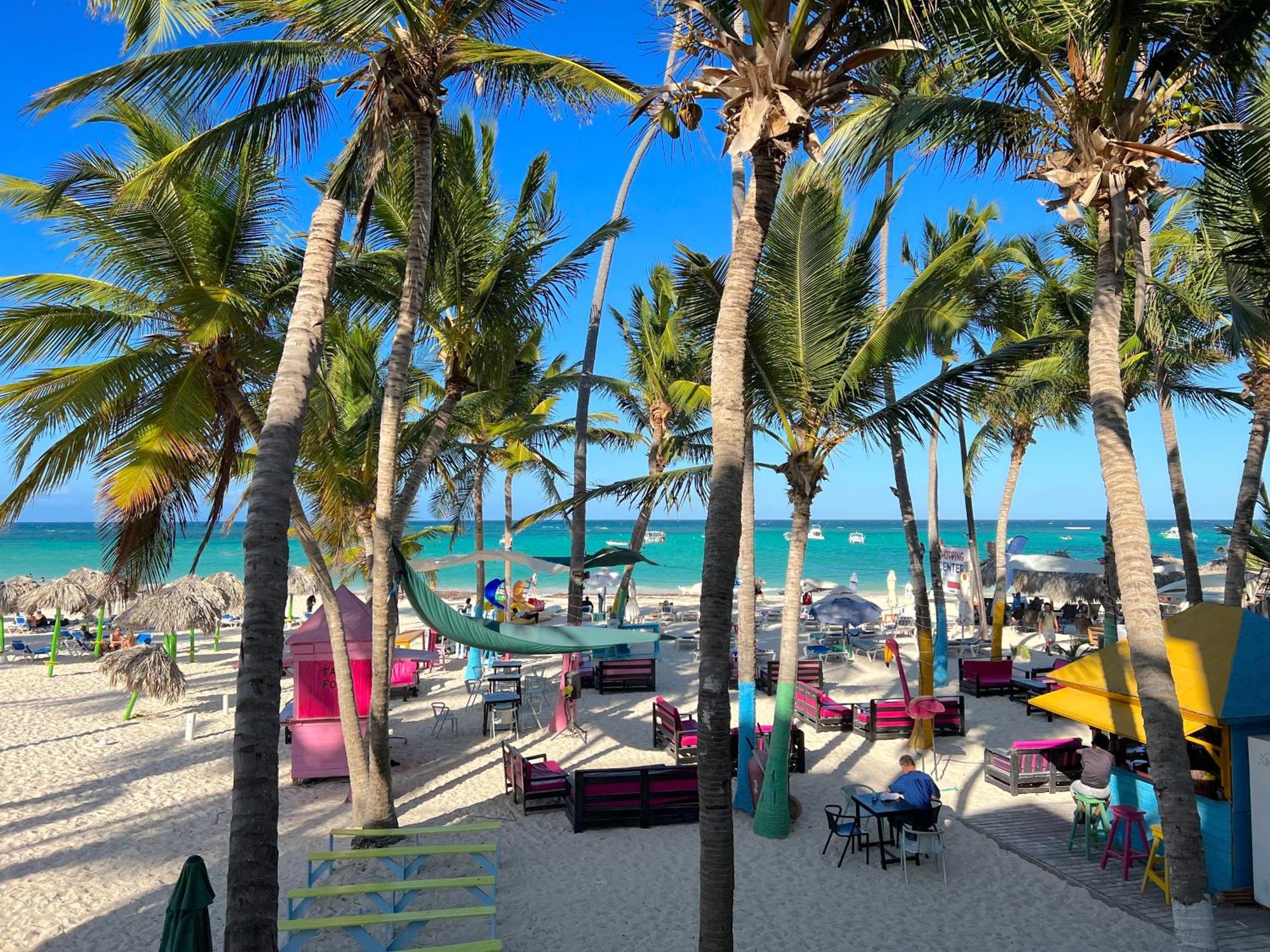 Hotel Tropical Playa Corales