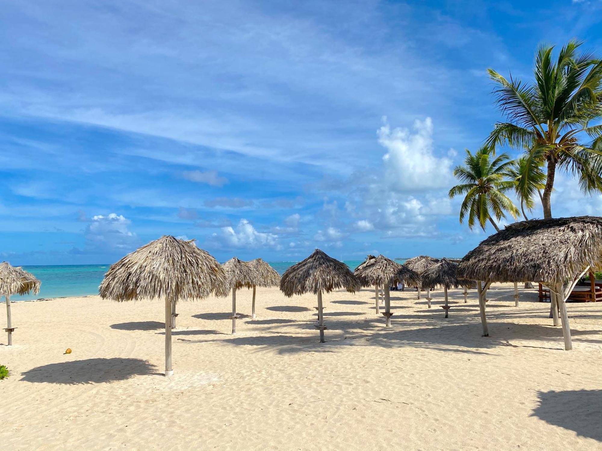 Tropical Playa Corales Hotel