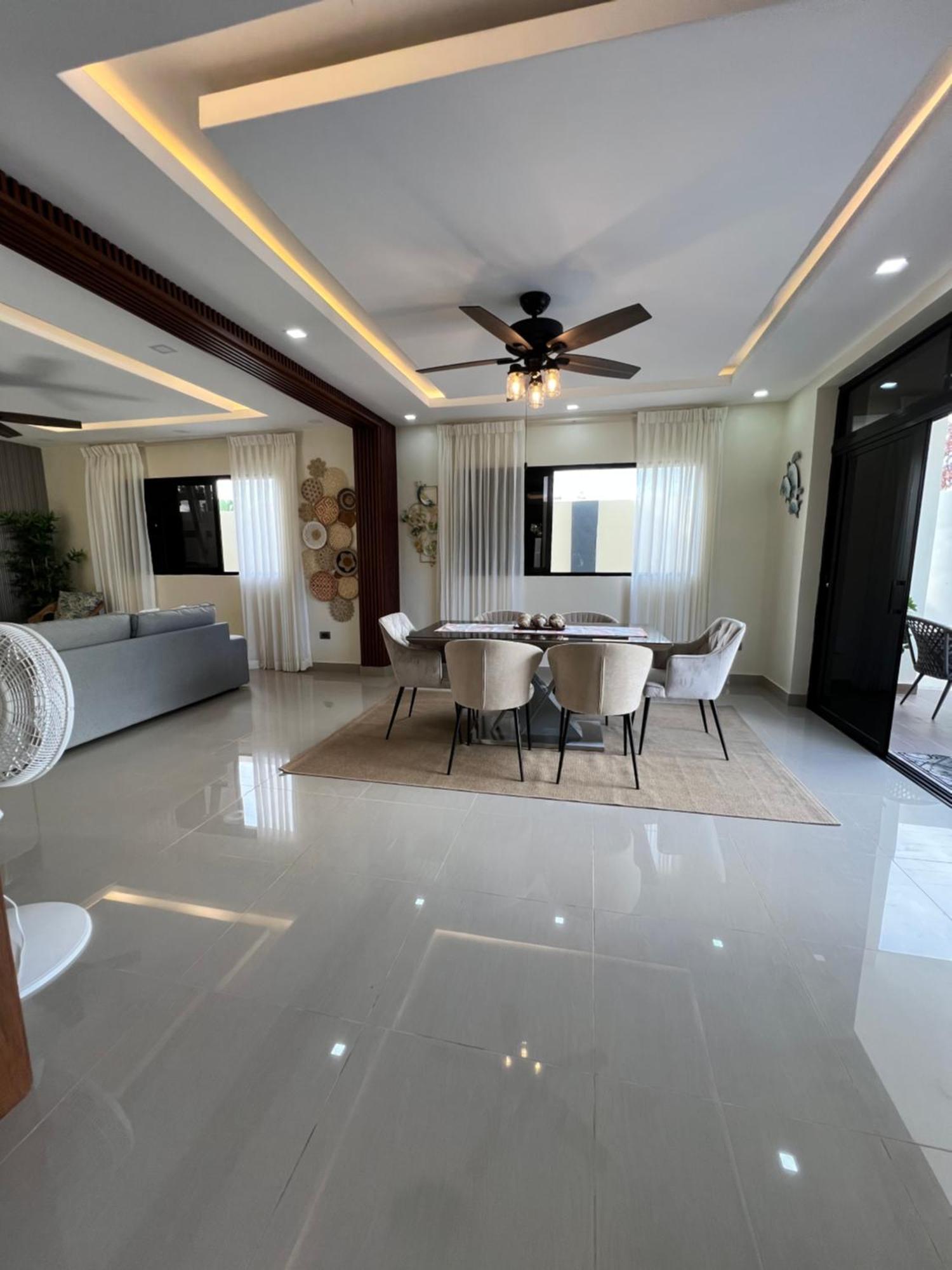 Villa Tu De Lujo En 