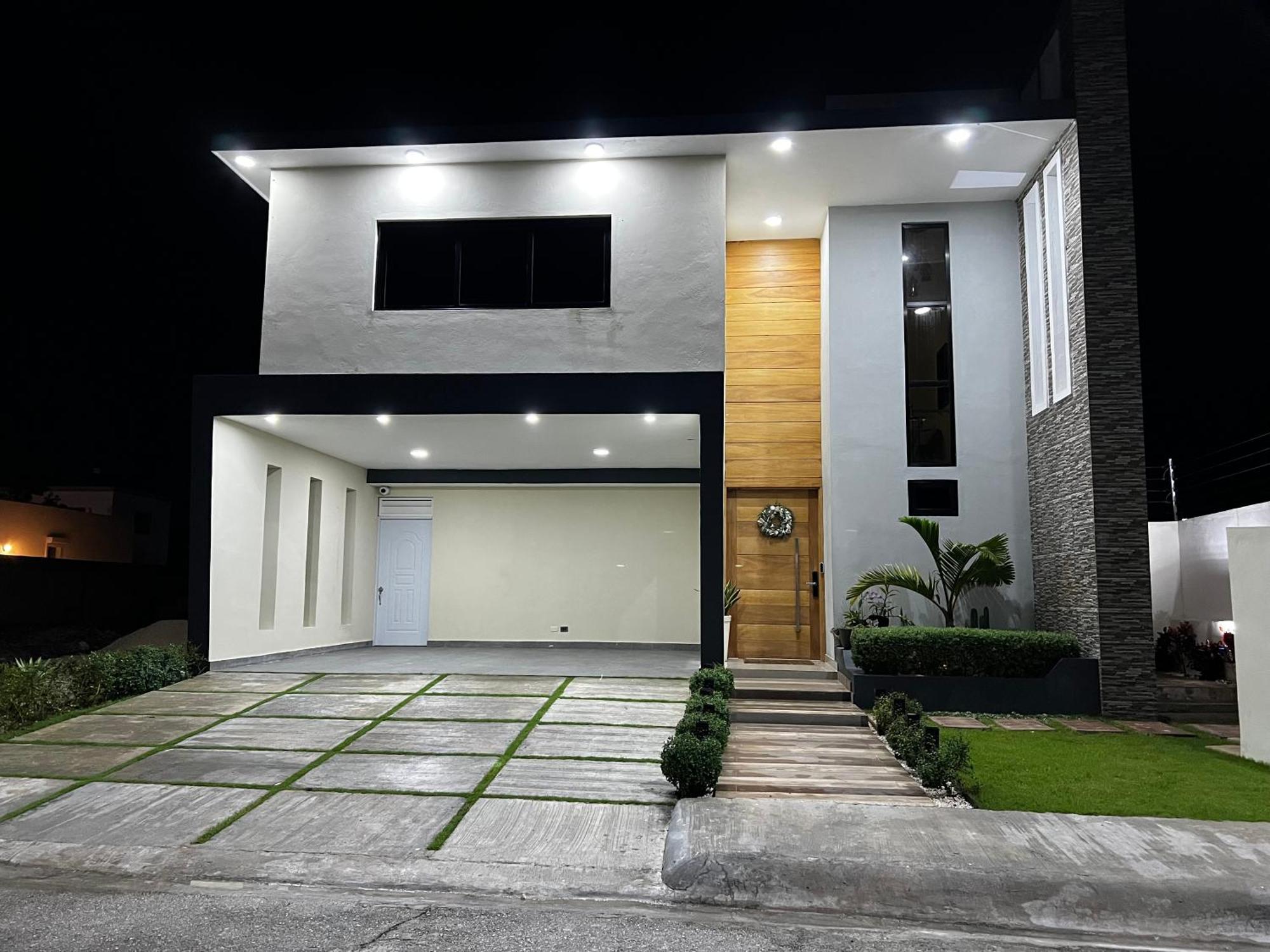Villa Tu De Lujo En 