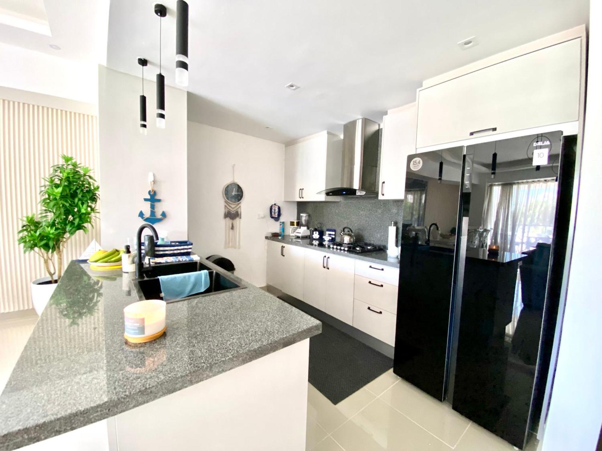 Elegancia Tropical And Pool Bibijagua Rd Apartamento *