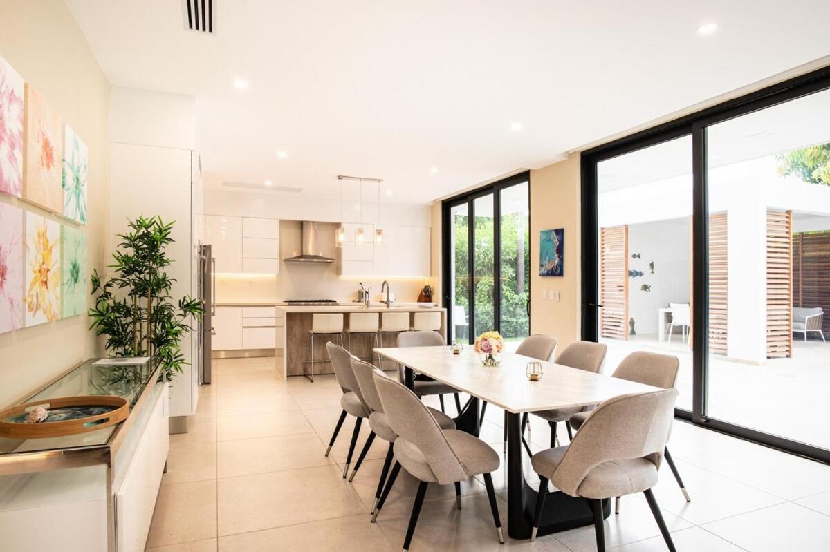 Modern Louis 6-bdr In With Maid Punta Cana