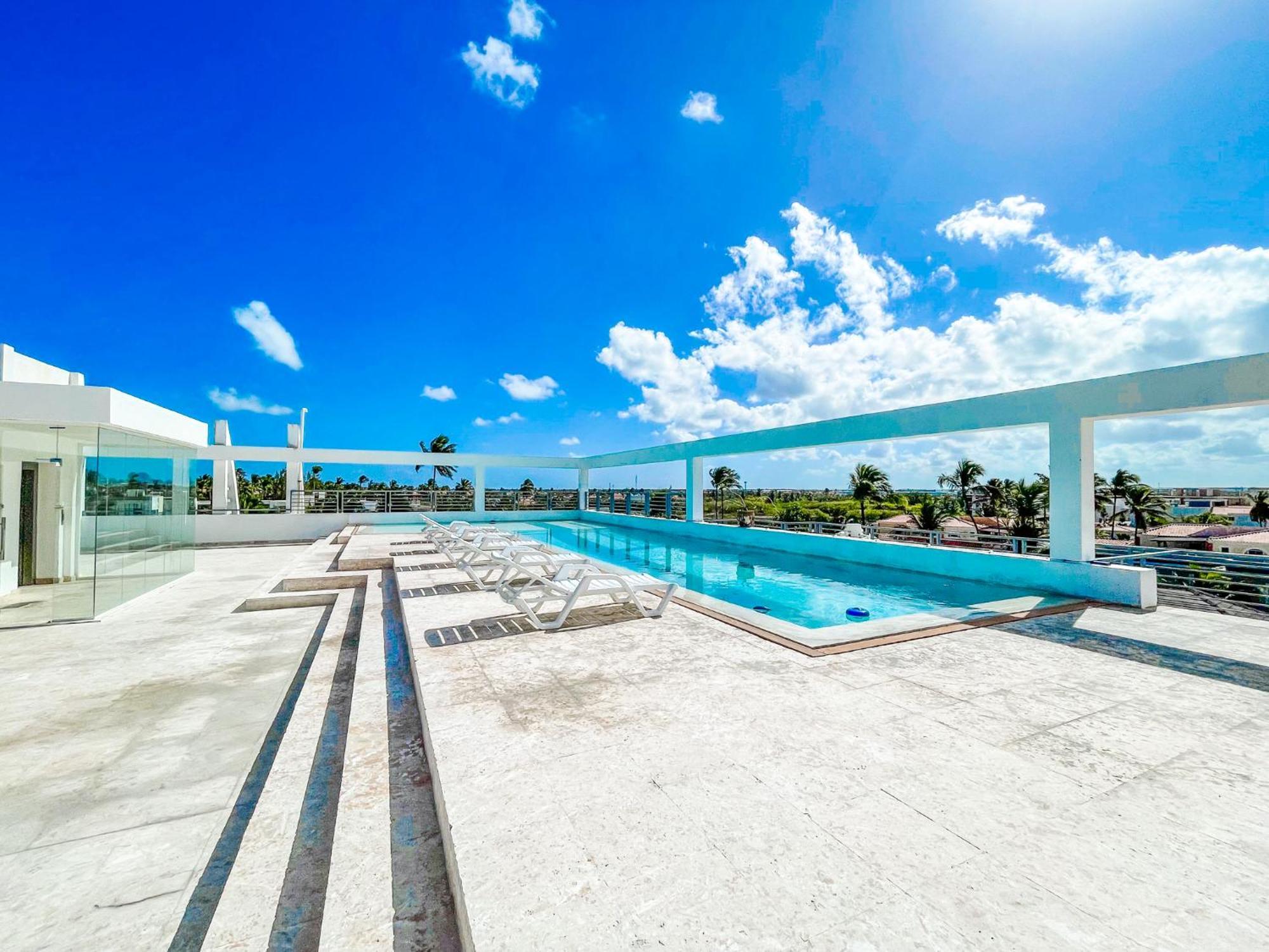Rooftop Pool Bavaro Club & 5*