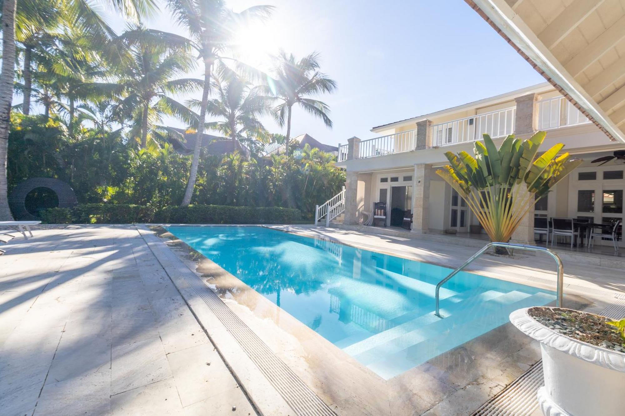 6 Bedrooms And Pool * Punta Cana