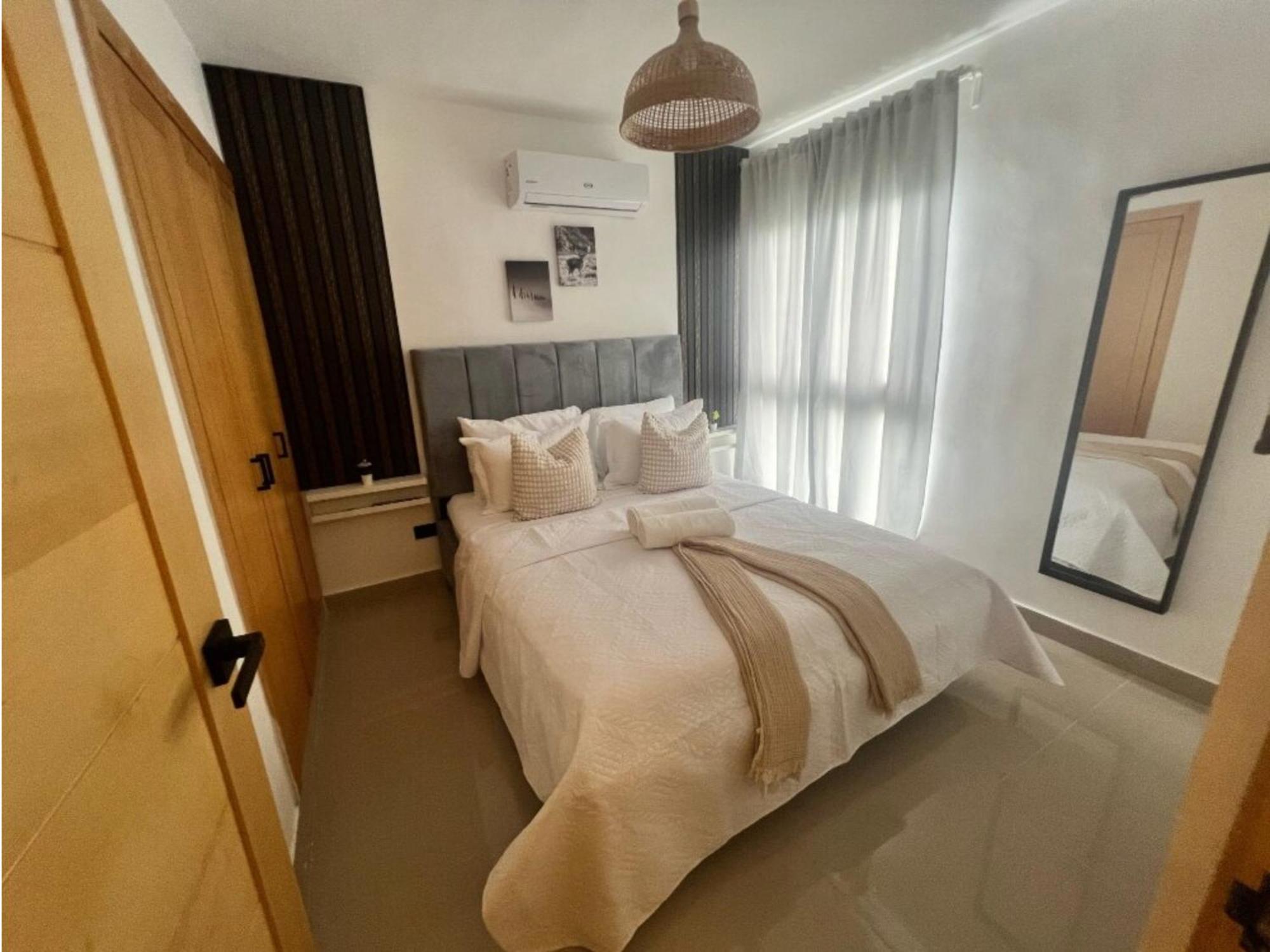 Luxurious Ph With Pool View, Rd