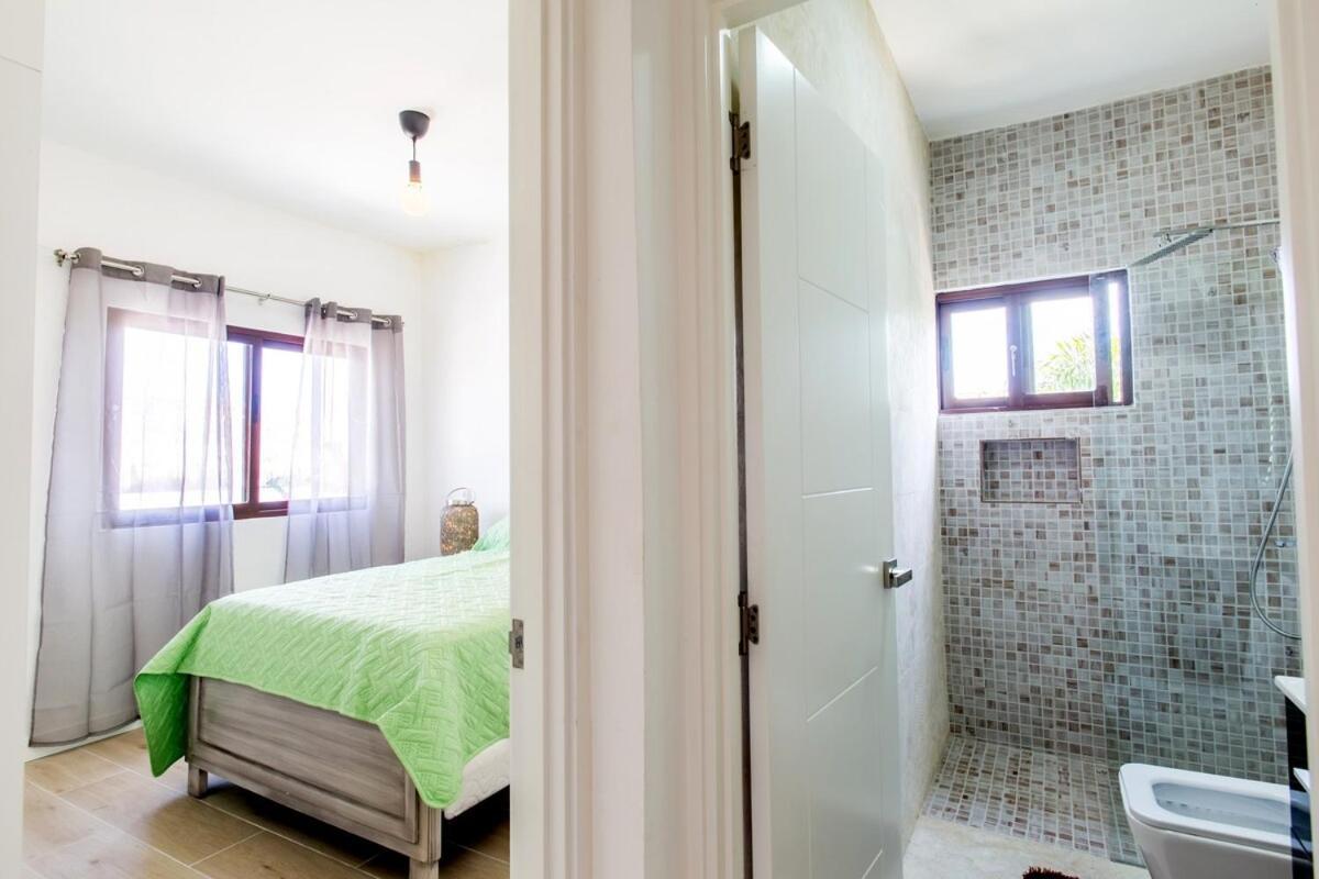 Penthouse With Jacuzzi In Ibiza, Apartamento *