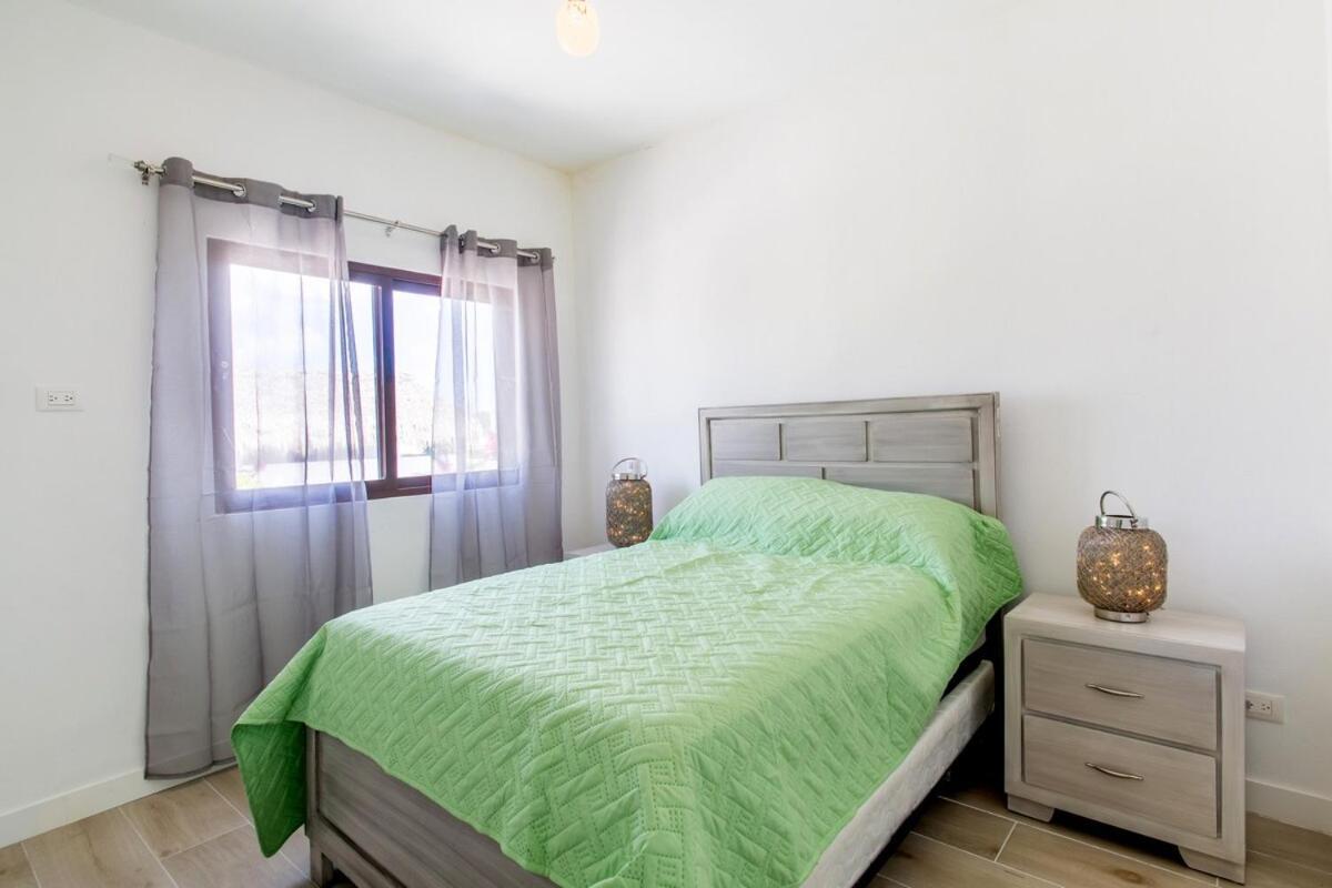 Penthouse With Jacuzzi In Ibiza, Apartamento *