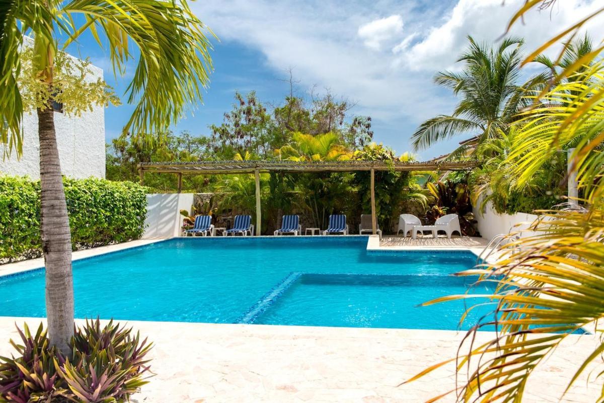Penthouse With Jacuzzi In Ibiza, Apartamento Punta Cana