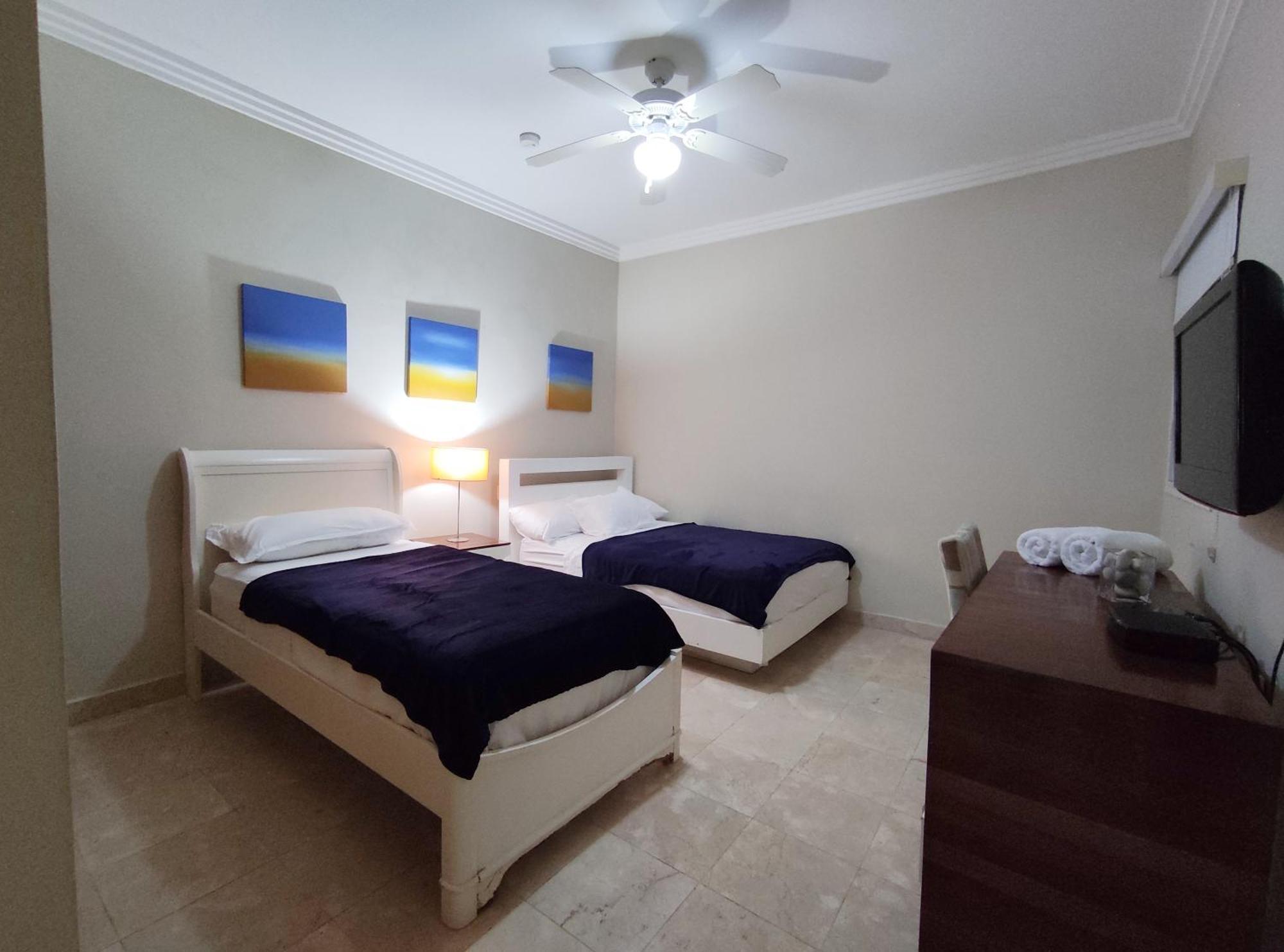 Beachfront - Private Access Apartamento