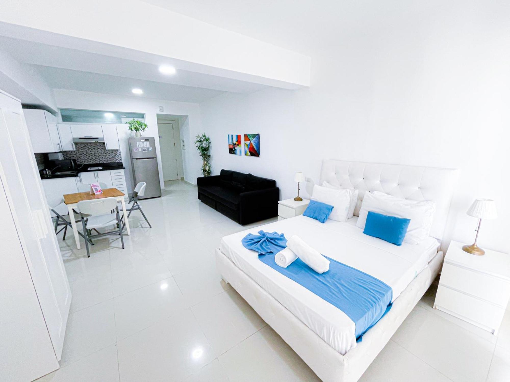 Rooftop Pool Bavaro Club &