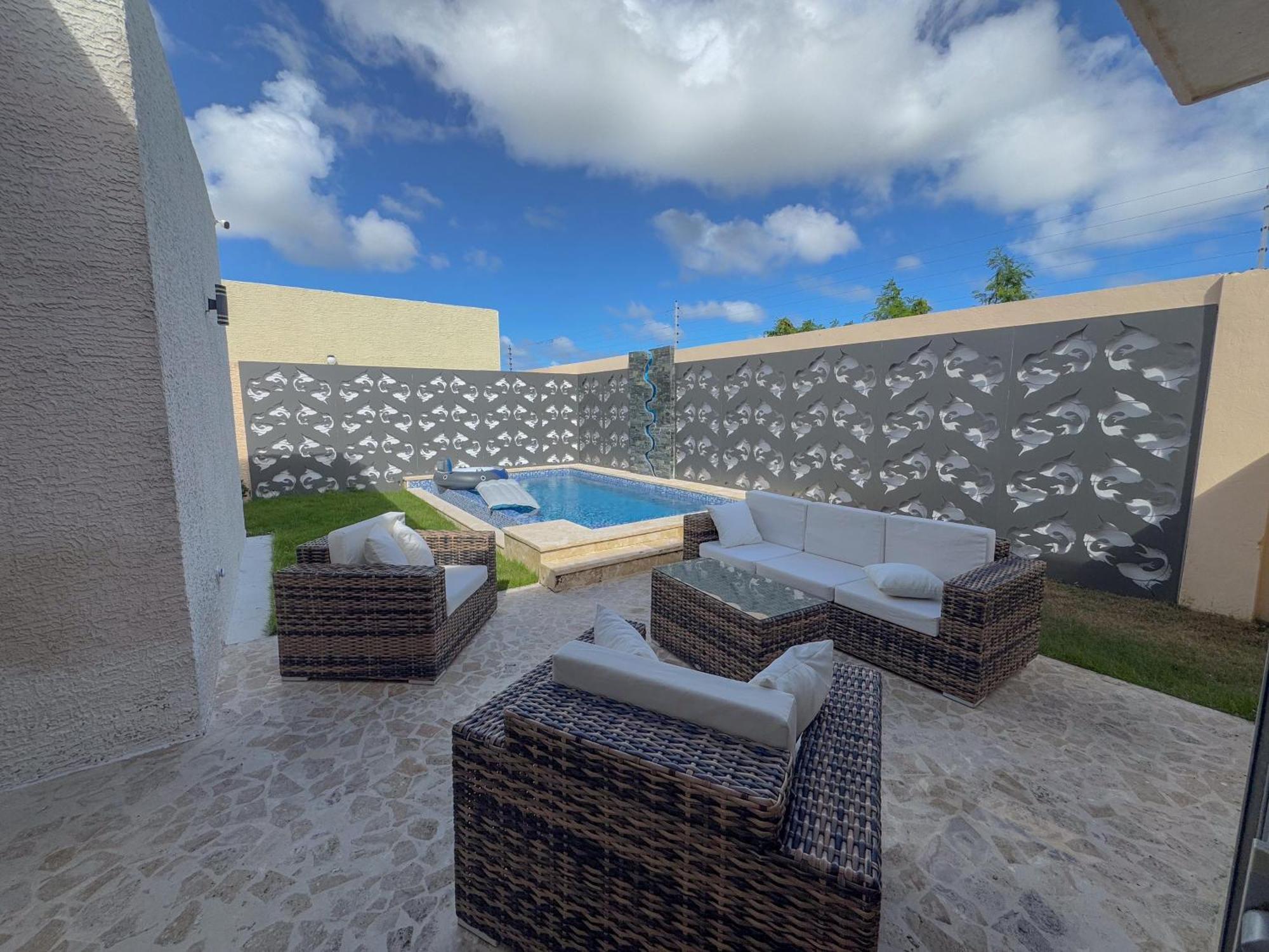 Koi Con Piscina Privada Climatizada * Punta Cana