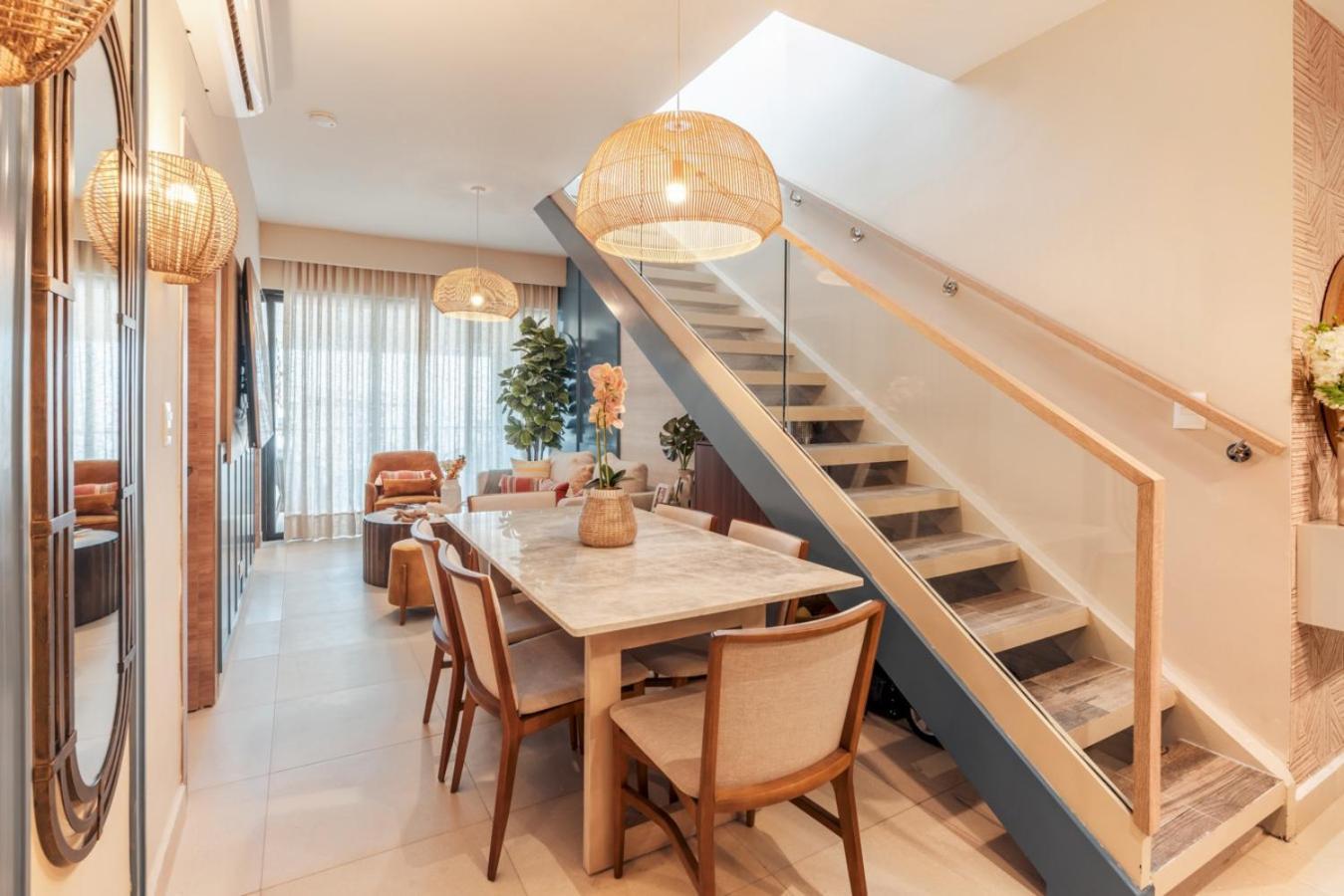 With 3 Bedrooms In Canas Apartamento *