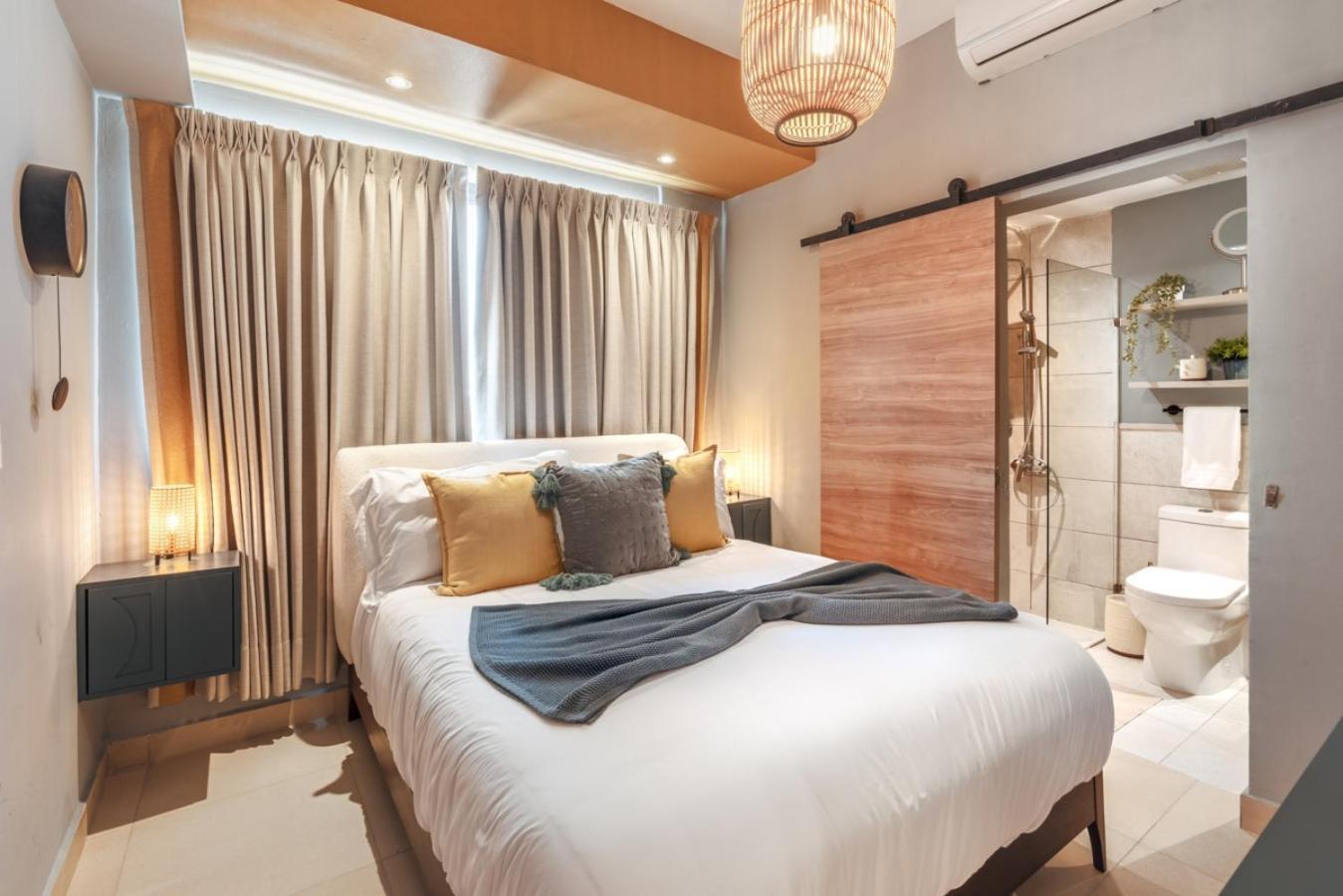 With 3 Bedrooms In Canas