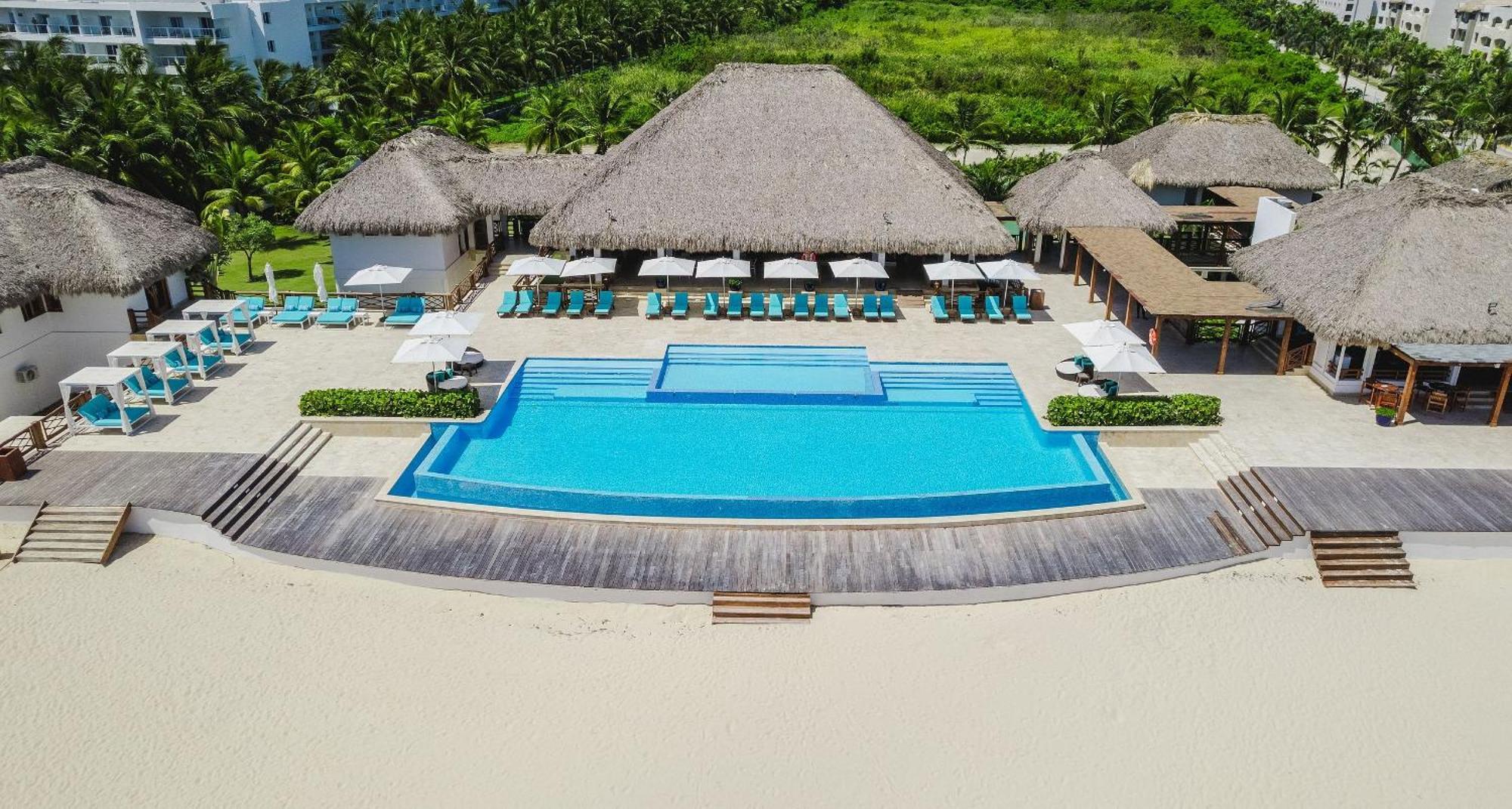Unique Lake, Golf & Jacuzzi In Hard Rock Golf Pc * Punta Cana
