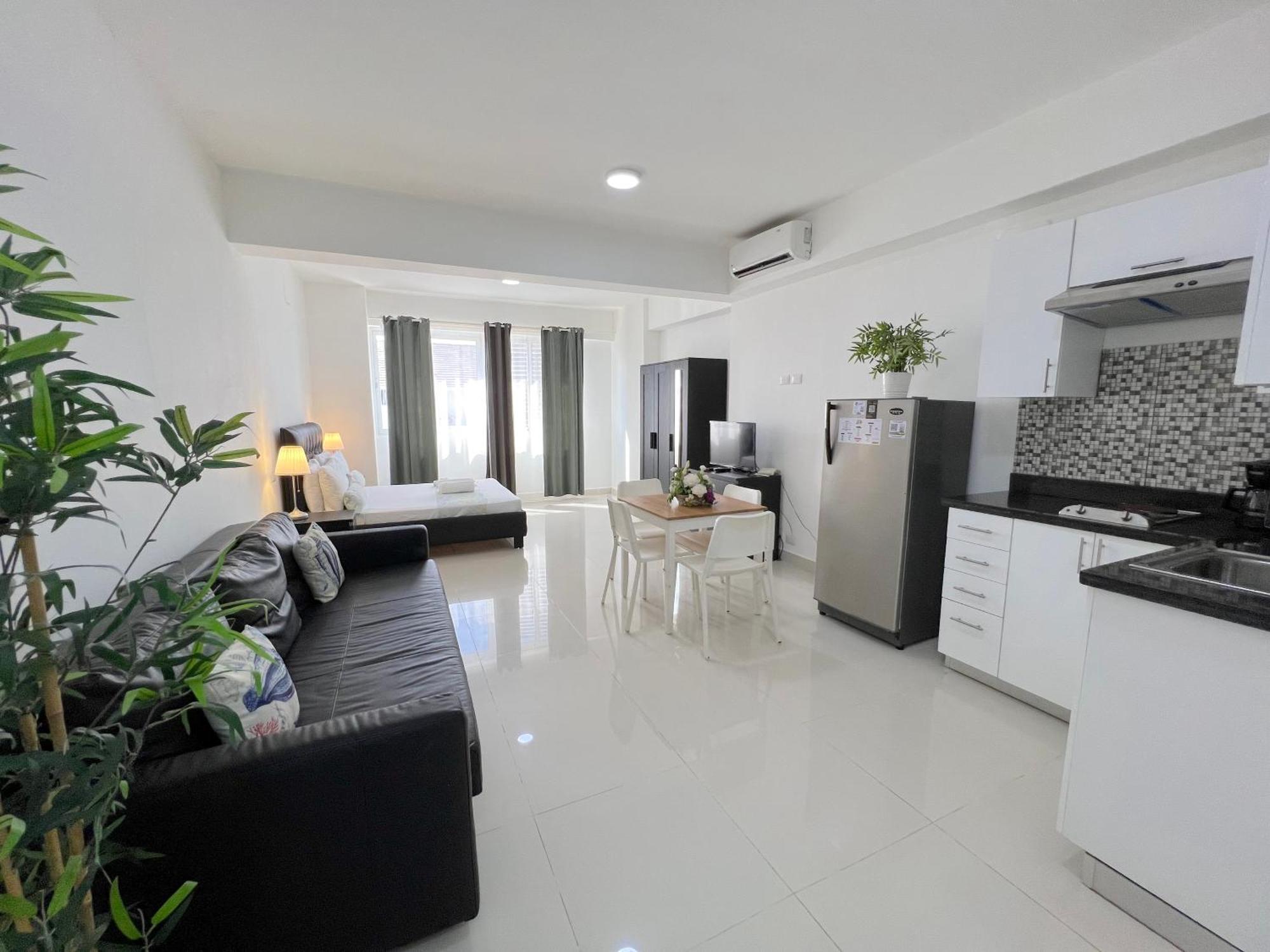 Apartahotel Sunny With Rooftop Pool And - Playa Corales 5*