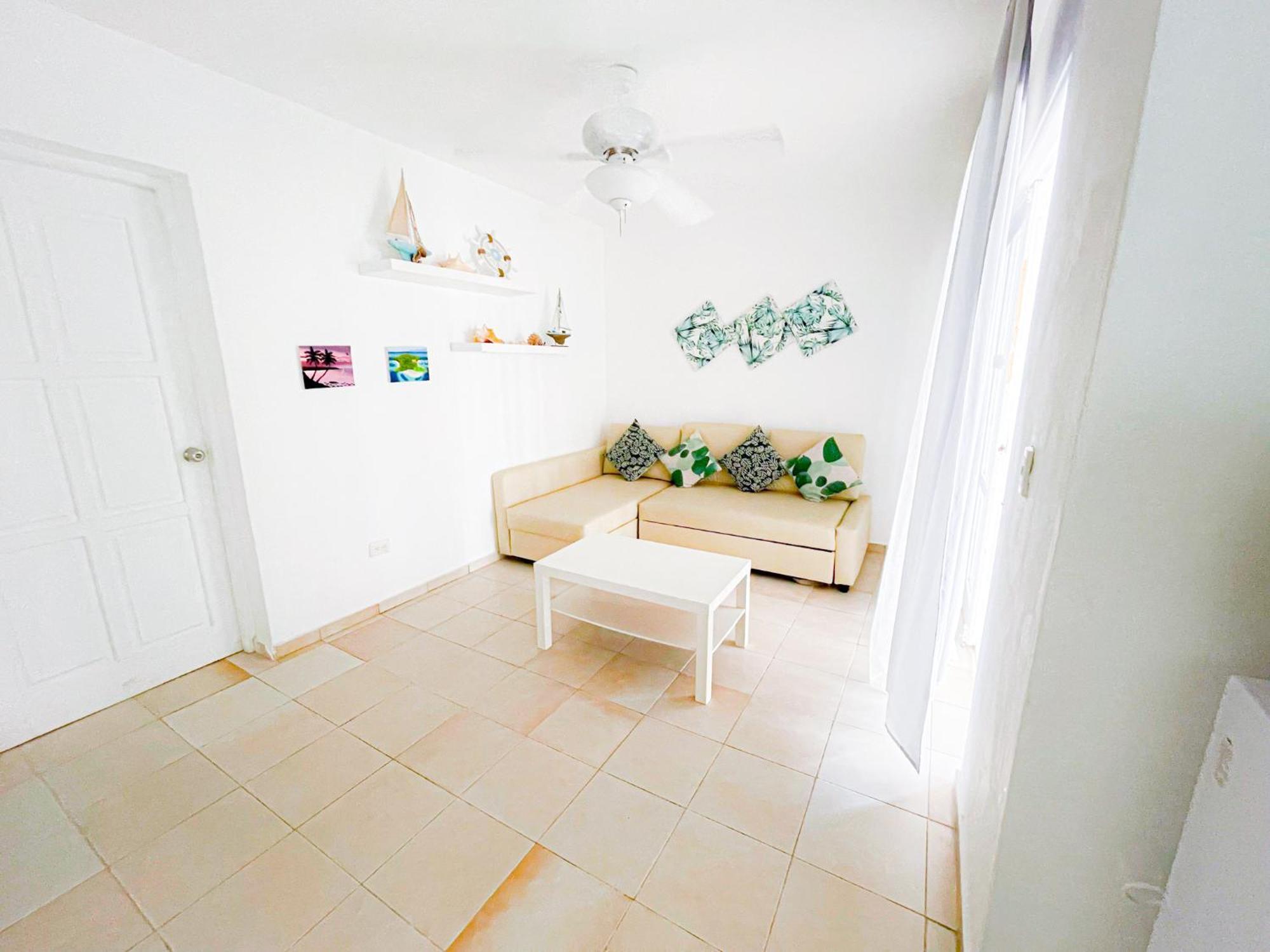 Tropical And Homes - Club, Spa, Restaurants - Playa Corales