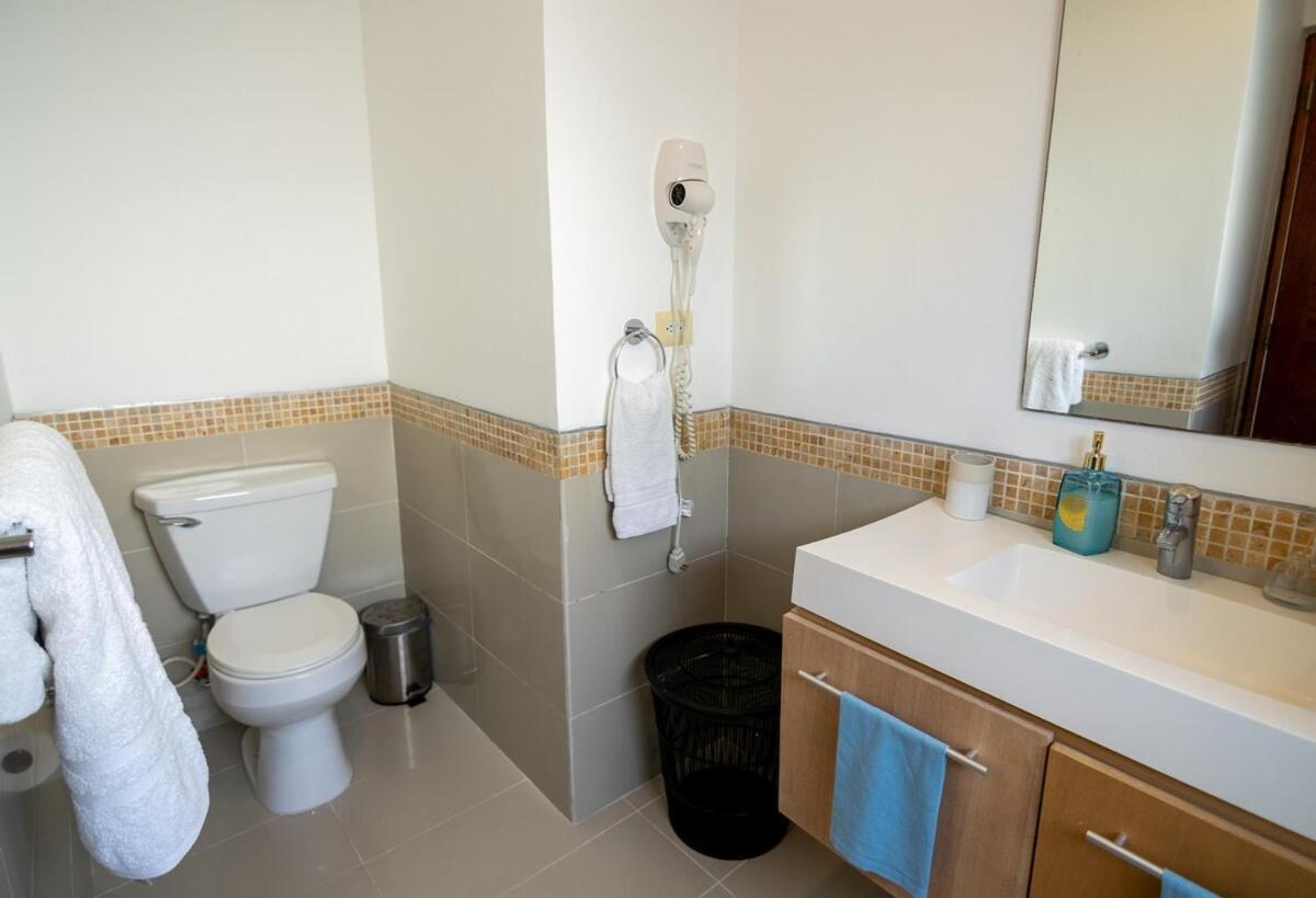 380sq Mts, 2 Stories Apt, Private Pool, Capcana Apartamento