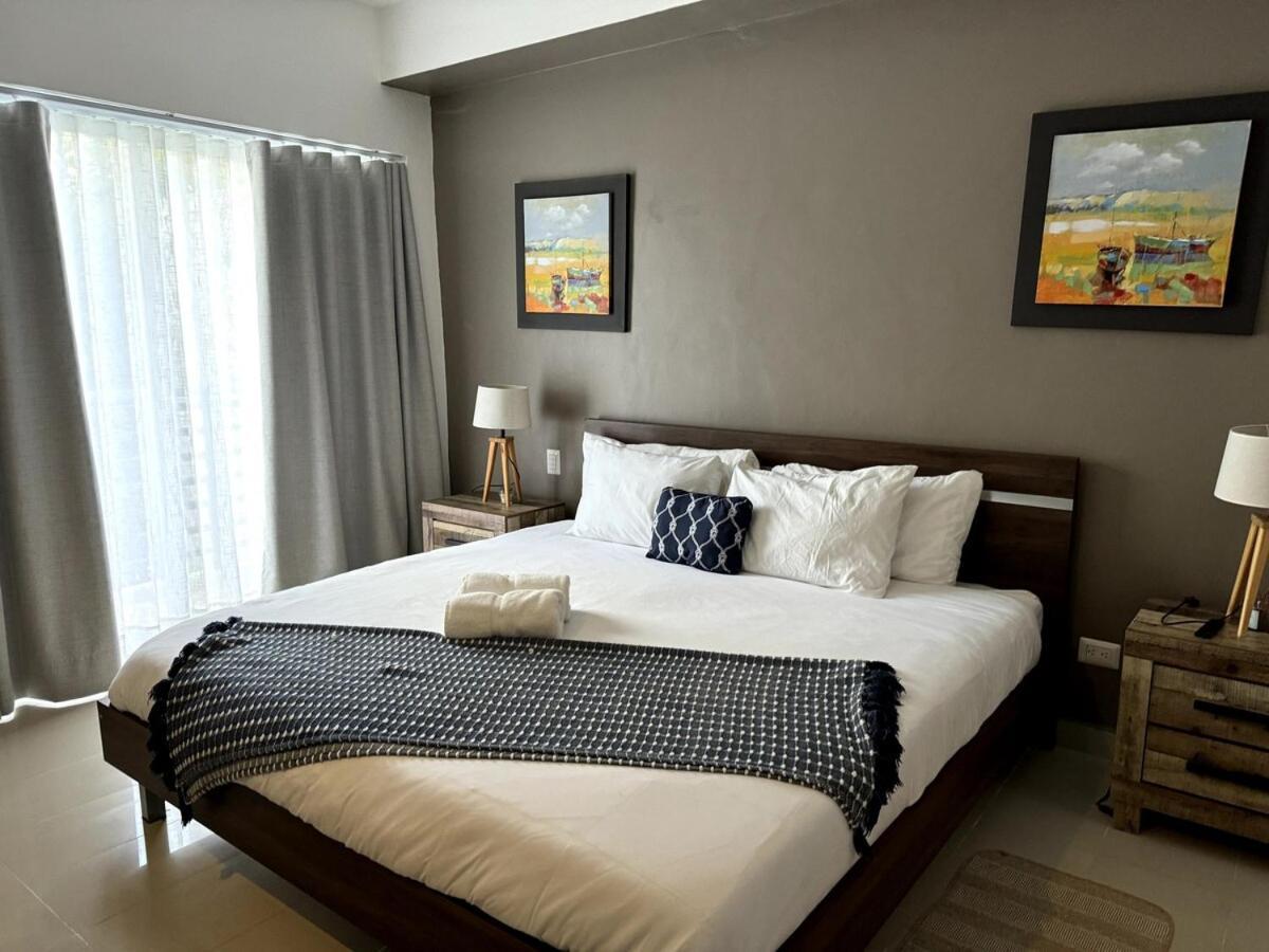 380sq Mts, 2 Stories Apt, Private Pool, Capcana Apartamento *