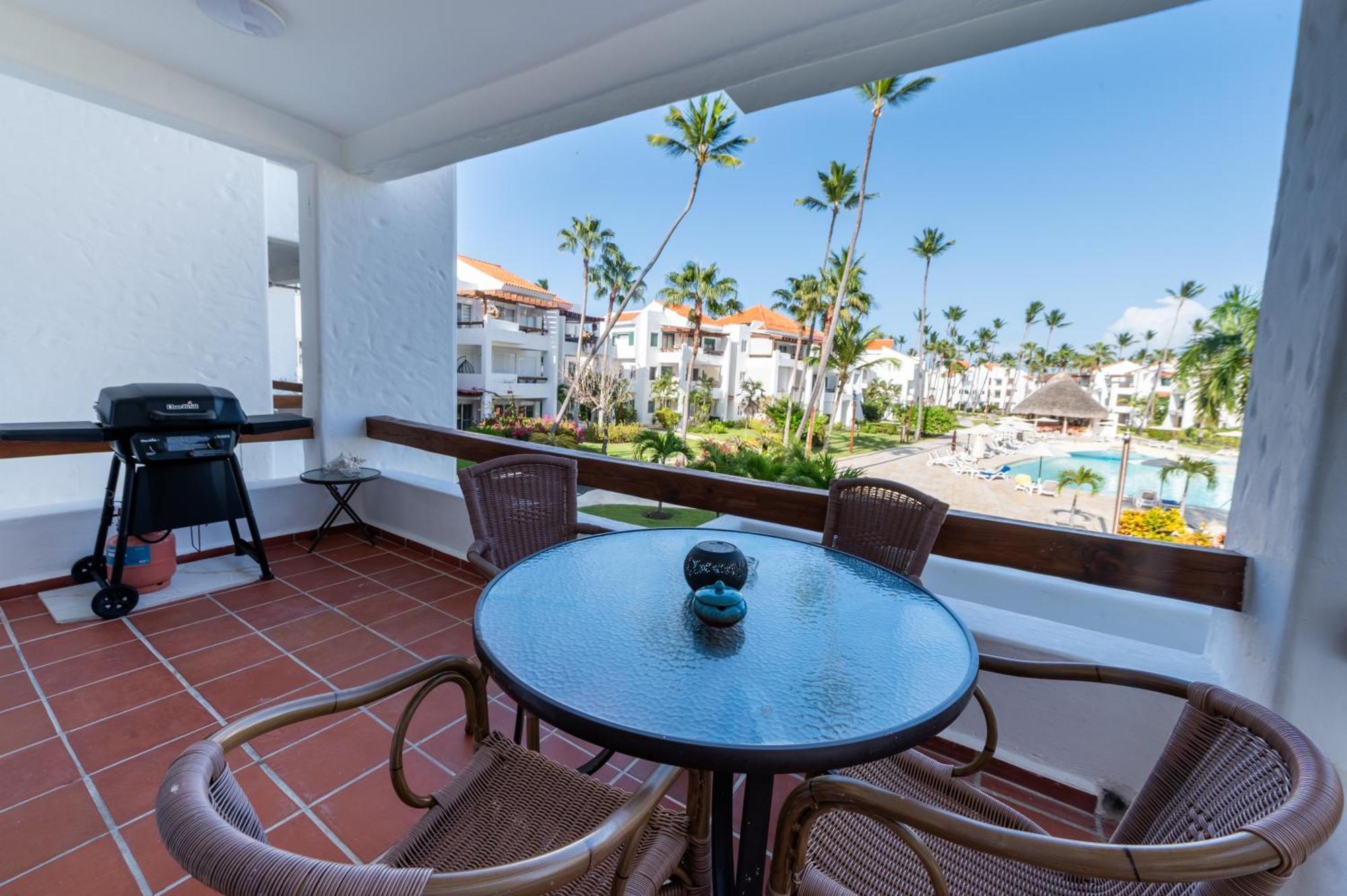 Stanza Mare 1 Bedroom 2br,3br On The