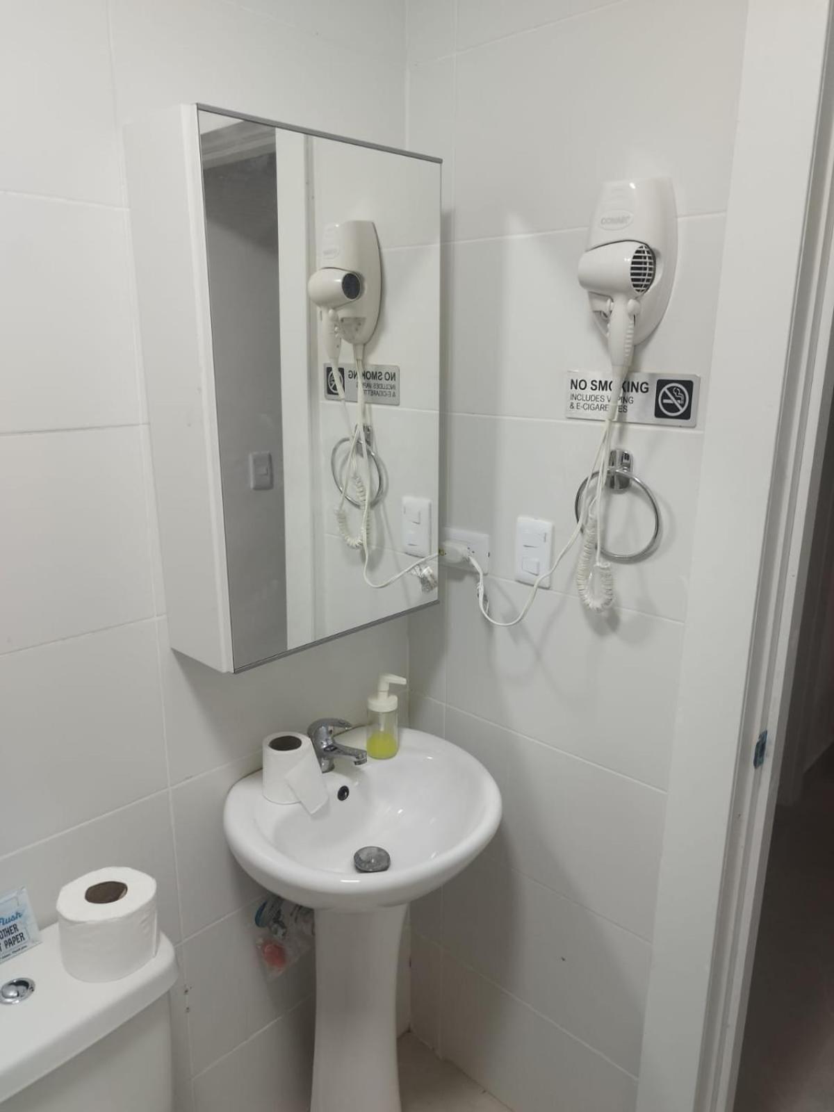 Modern Very Close To Downtown *