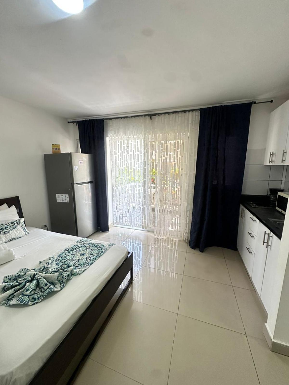 Paradise With Tropical Pool And Access Apartamento *