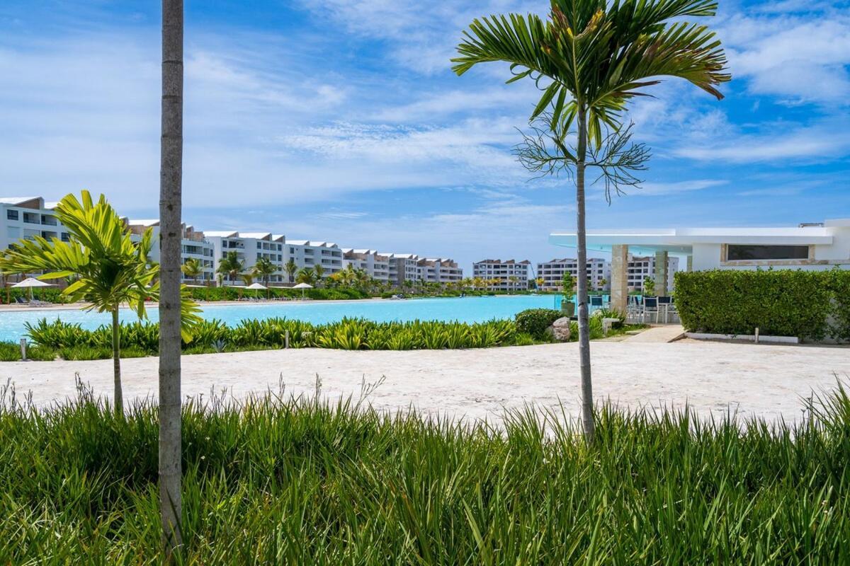 Beachfront With Hot Tub Apartamento Punta Cana