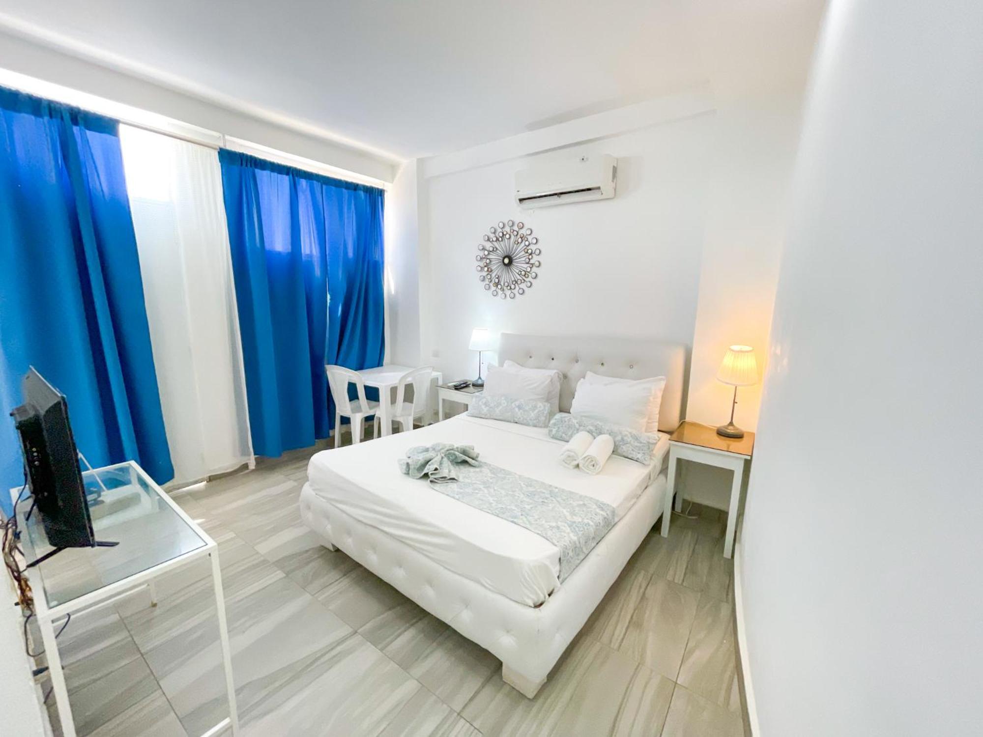 Hotel Azure & Stuios Rooftop Pool Dukassi Sol Caribe Club &