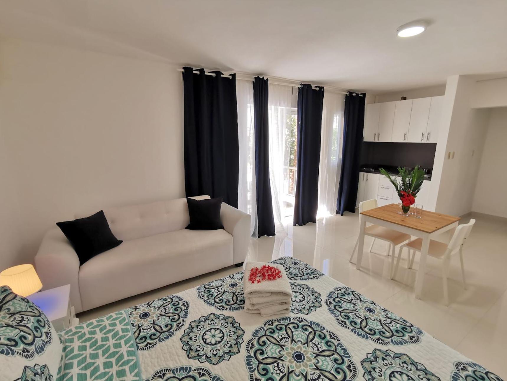 Sol Caribe Village Apartahotel 5*