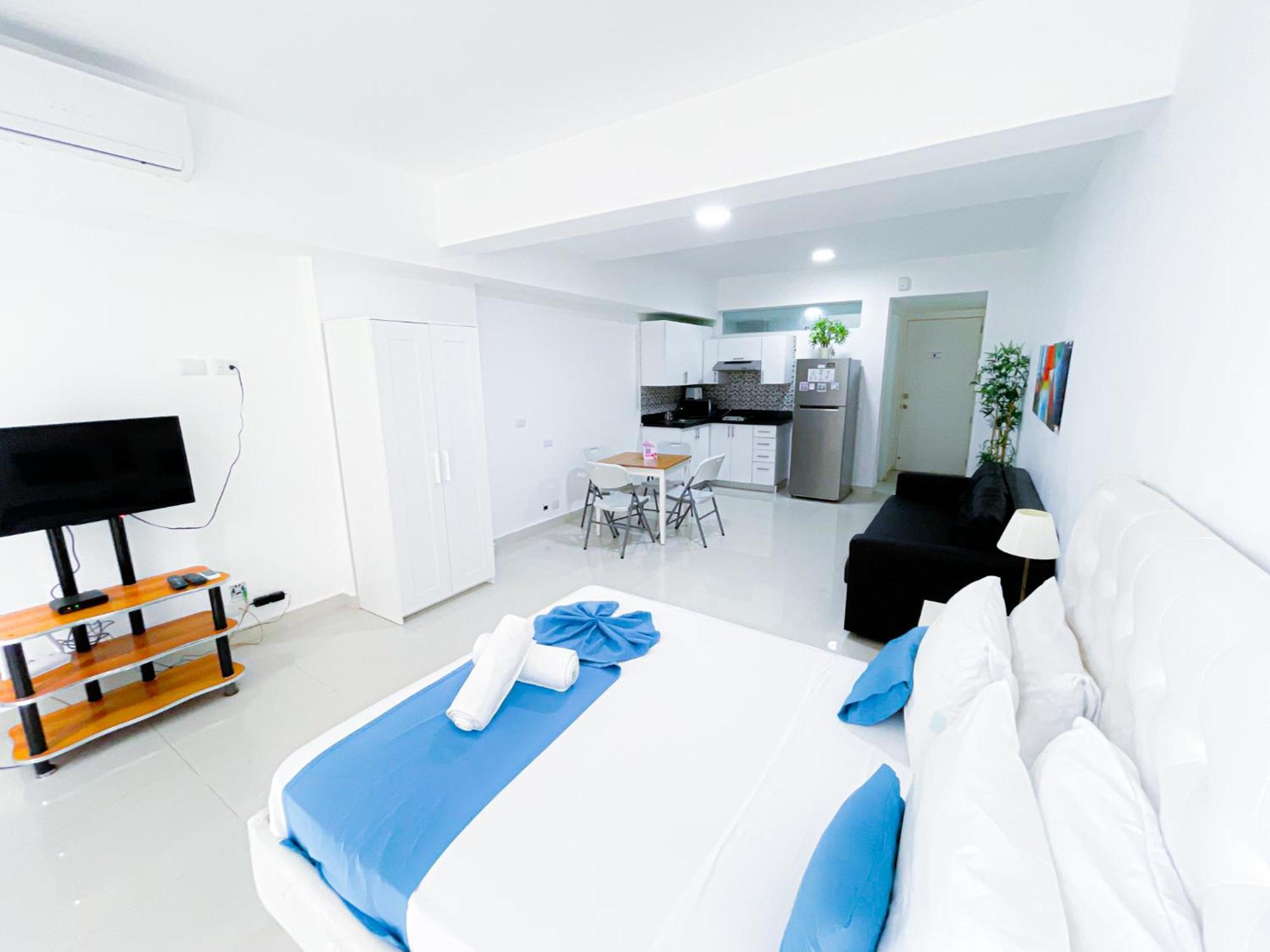 Hotel Azure & Stuios Rooftop Pool Dukassi Sol Caribe Club & Punta Cana