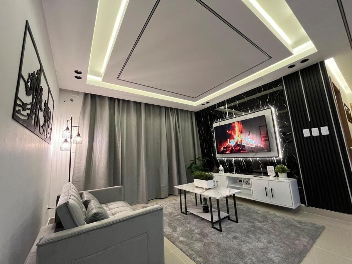Apartment Hideaway