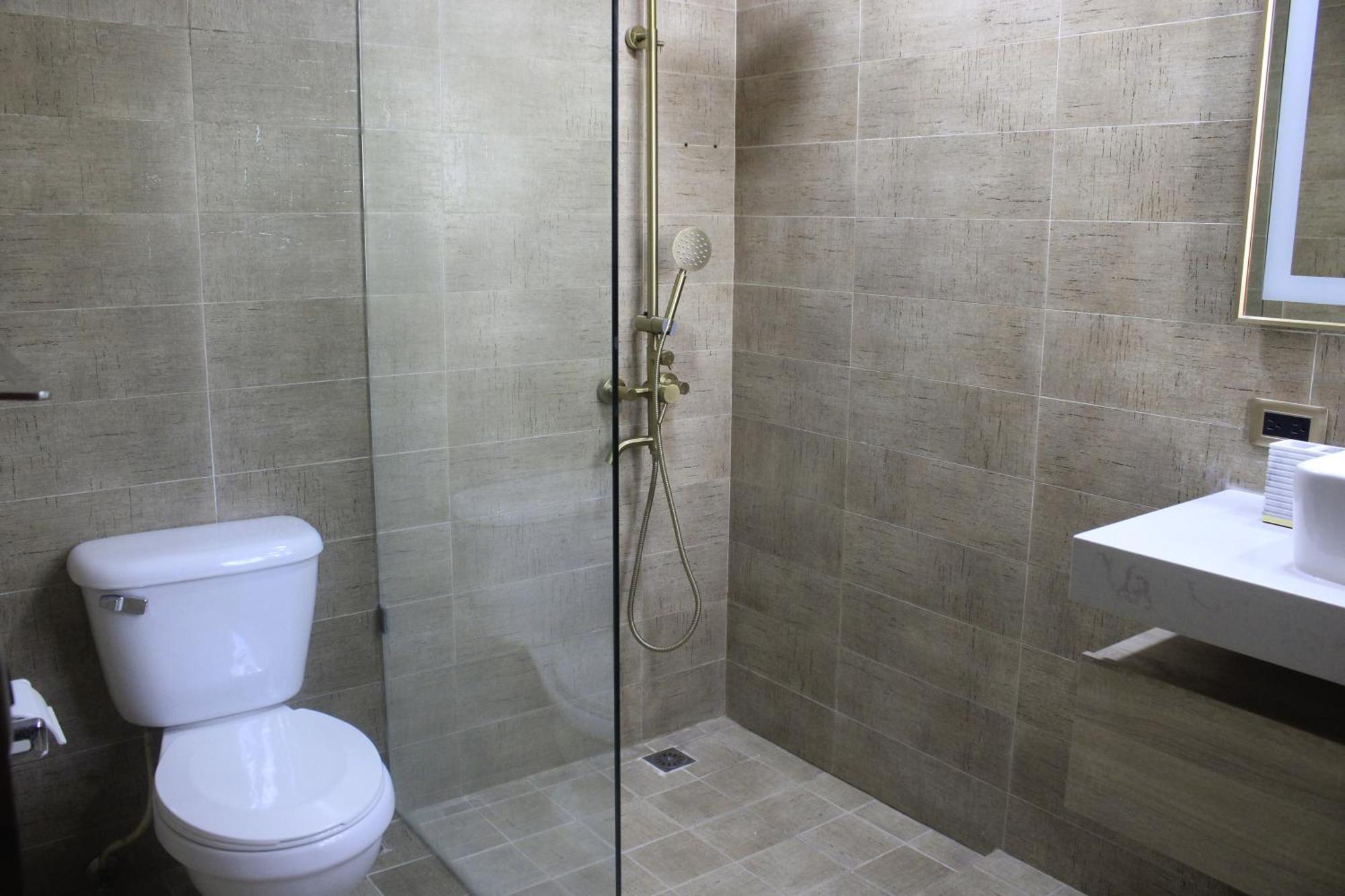 Apartamento Private Pool, With Access To Club, Vsandra, 2br *