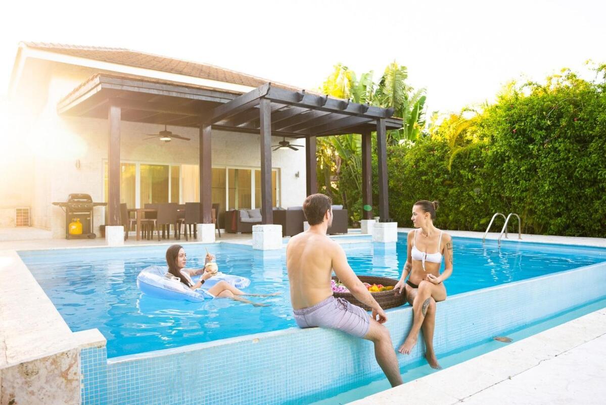 Private With Pool & Golf View *
