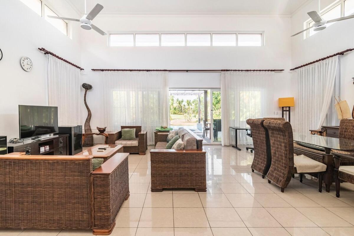 Private With Pool & Golf View * Punta Cana