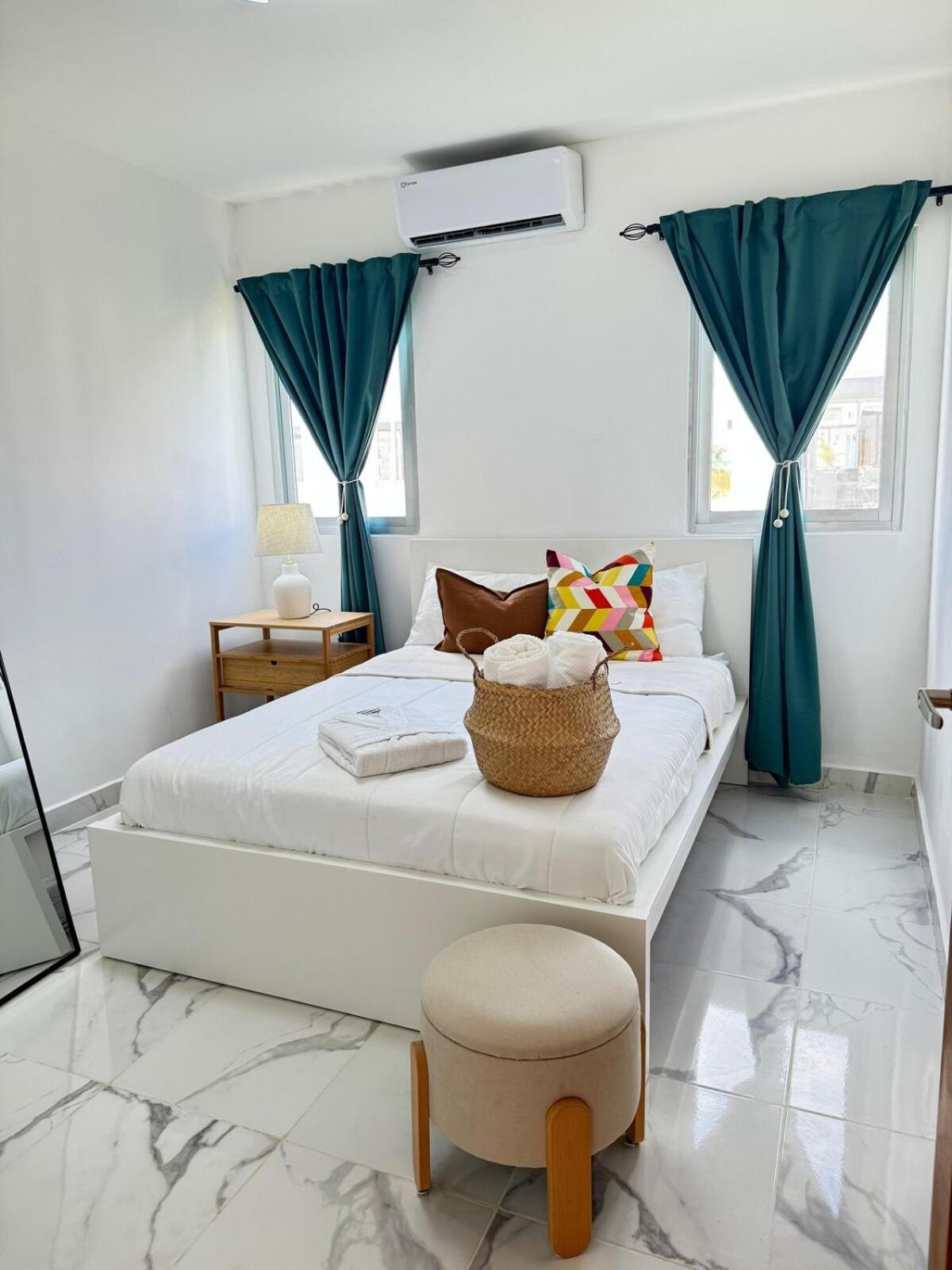 Tropical Bliss Punta Cana-10mns Walk To The Apartamento
