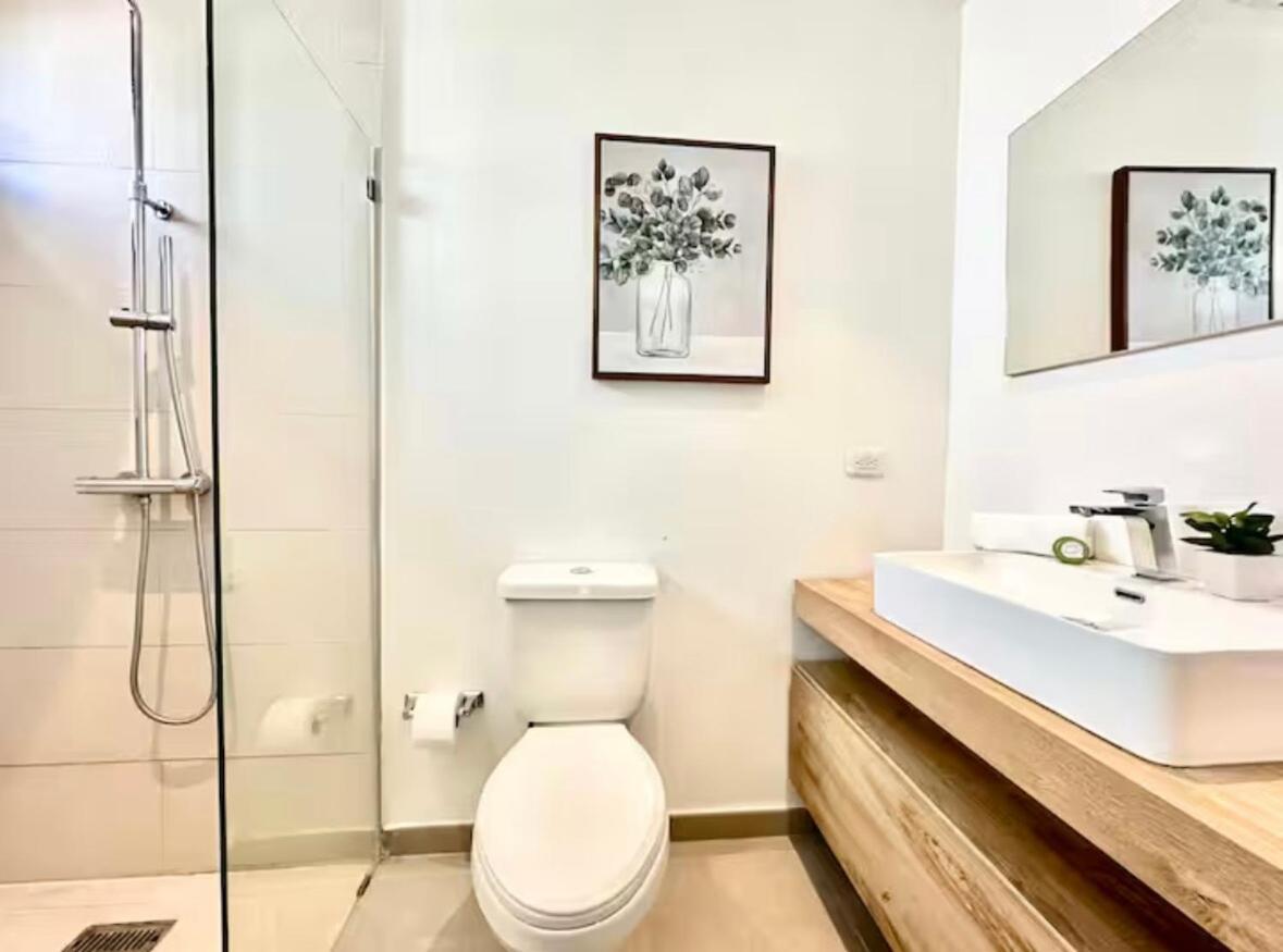 Apartment Modern 2br With Golf View, Pool Front Oasis Punta Cana
