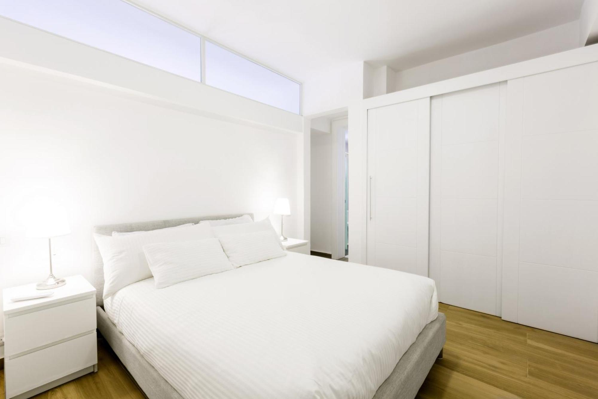 Serenara Studios And Suites - Los Corales Beach - Great Location With Many Restaurants *