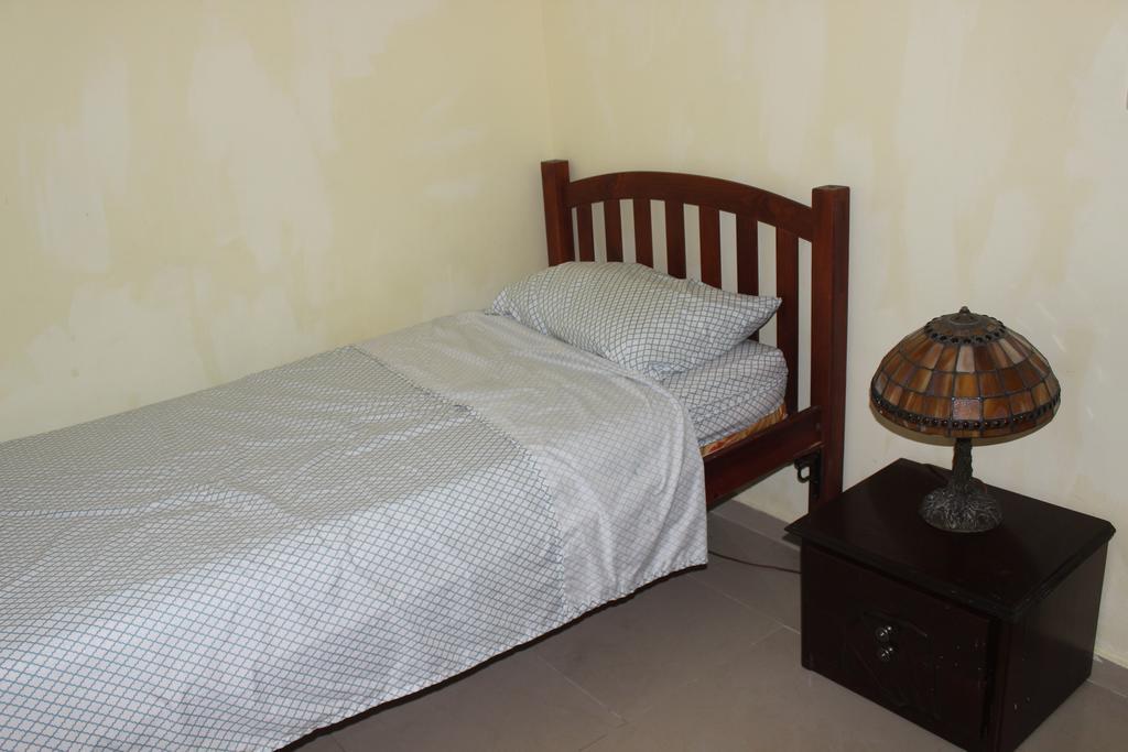 Shirley's Beach Place Habitación en casa particular *