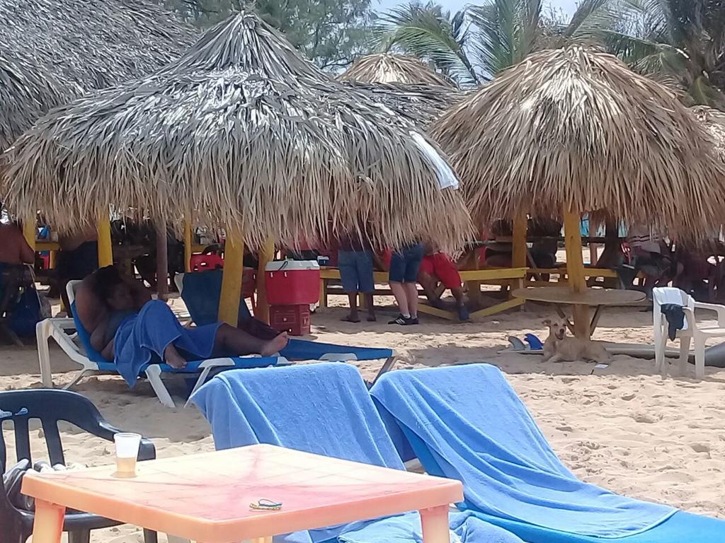 Lora Pensión Punta Cana