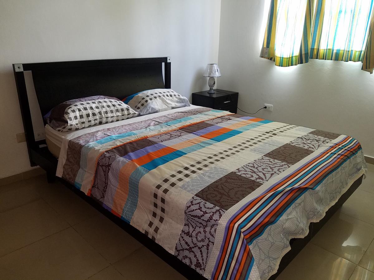 Shirley's Beach Place Habitación en casa particular *