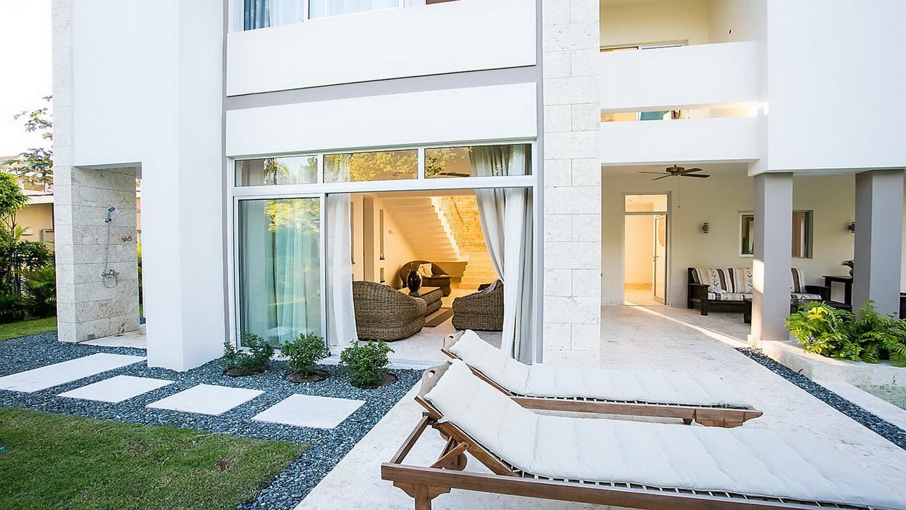 Drago With Private Pool - Village Villa