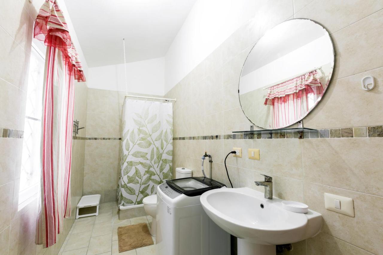 Grunwald Iii 1br Second Floor Apartamento *