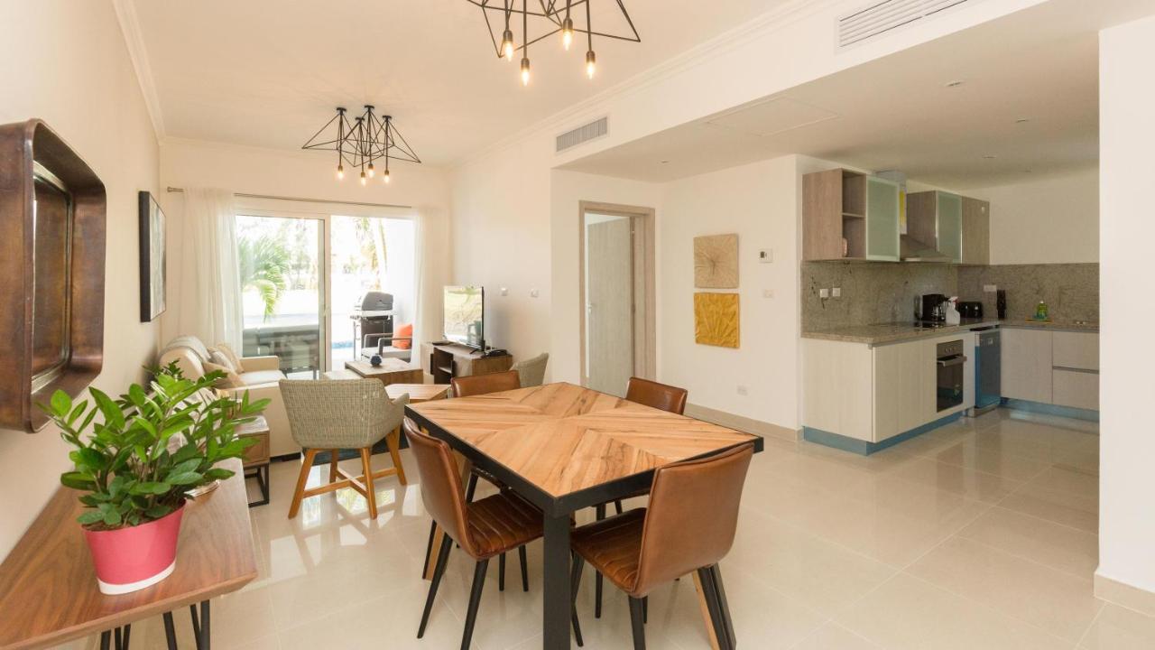Сasa de vacaciones Cocotal Lake Village B102 - Golf Gated Community, Free Wi-fi Punta Cana