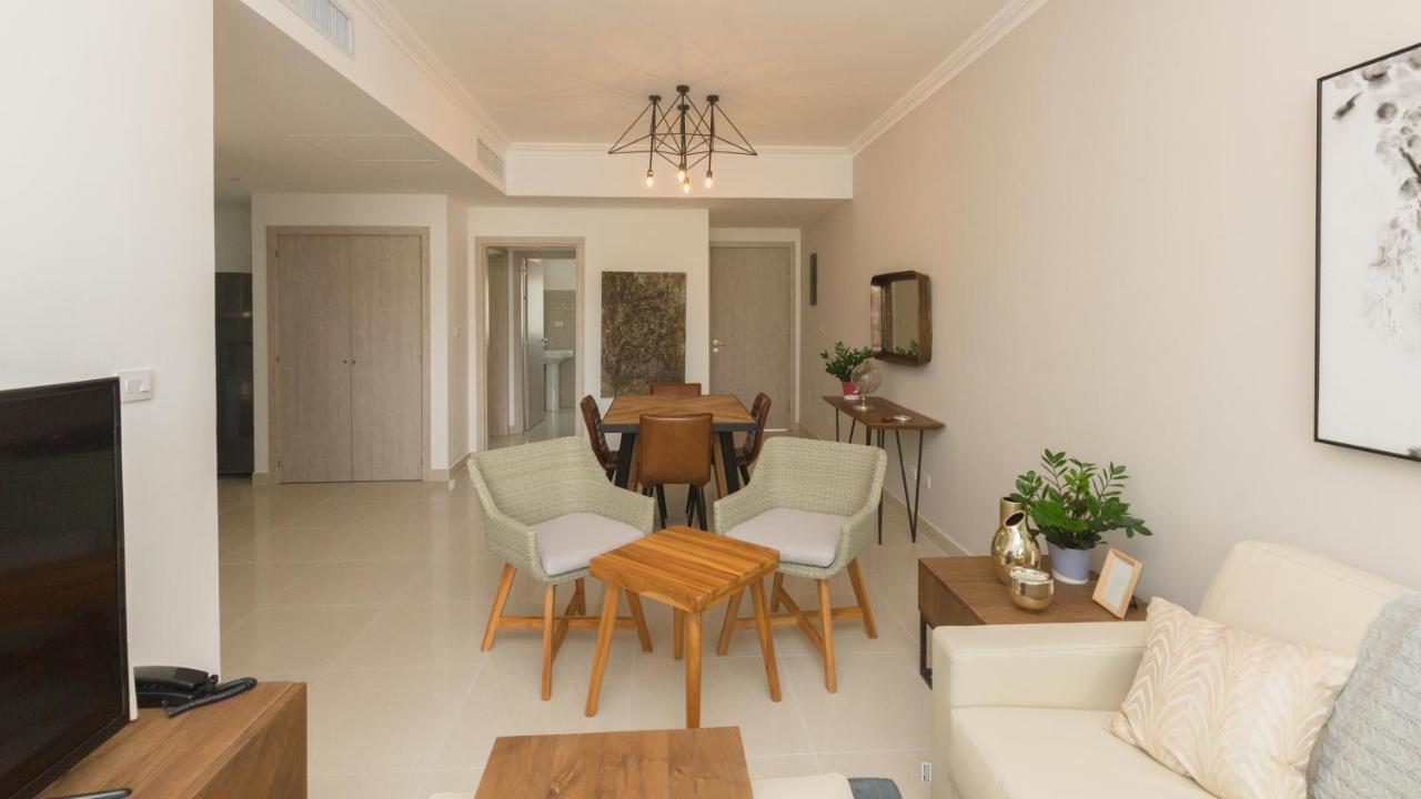 Cocotal Lake Village B102 - Golf Gated Community, Free Wi-fi Сasa de vacaciones *