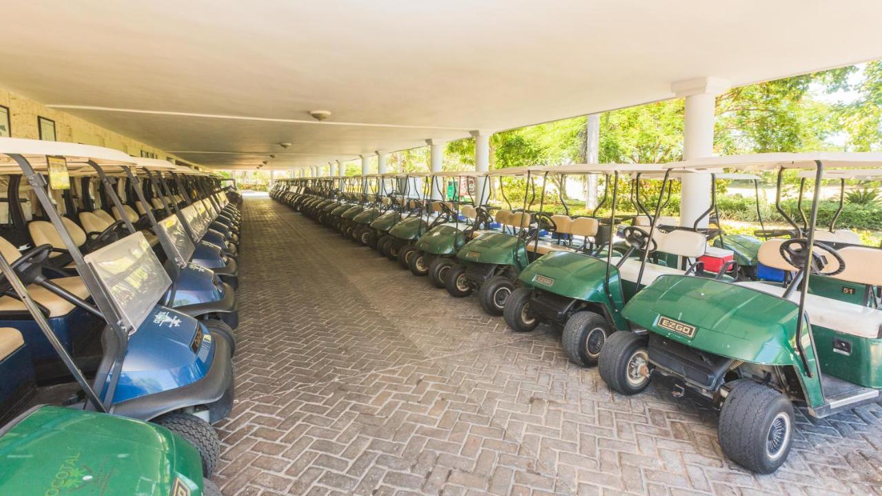 Cocotal Lake Village B102 - Golf Gated Community, Free Wi-fi Сasa de vacaciones