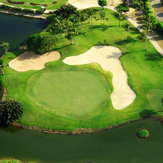 Cocotal Lake Village B102 - Golf Gated Community, Free Wi-fi Сasa de vacaciones
