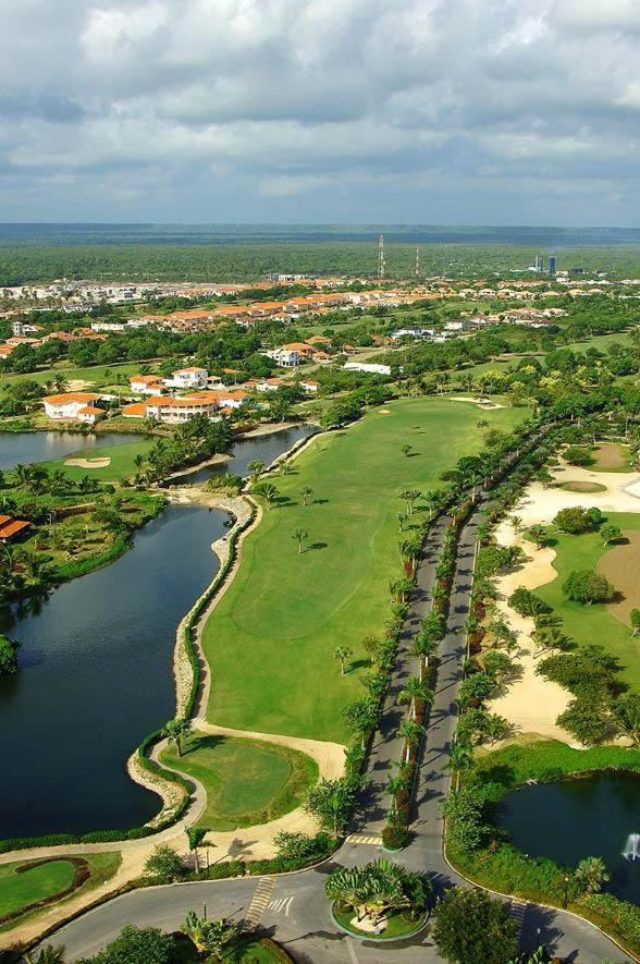 Cocotal Lake Village B102 - Golf Gated Community, Free Wi-fi Сasa de vacaciones *