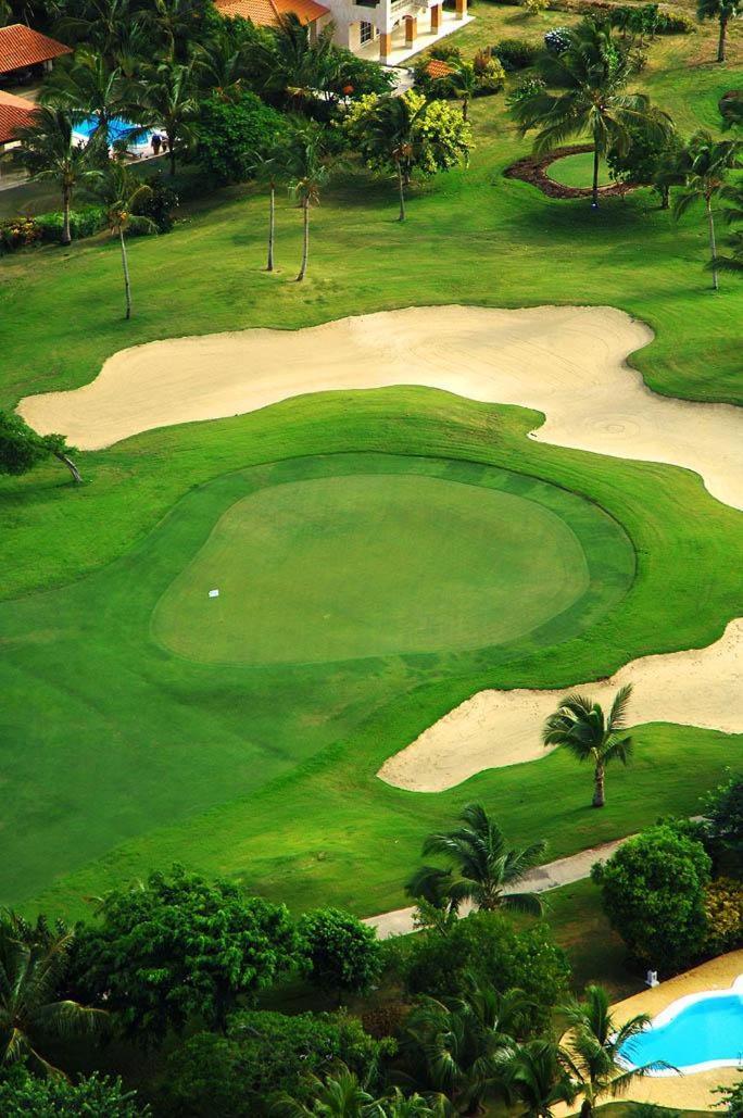 Cocotal Lake Village B102 - Golf Gated Community, Free Wi-fi *